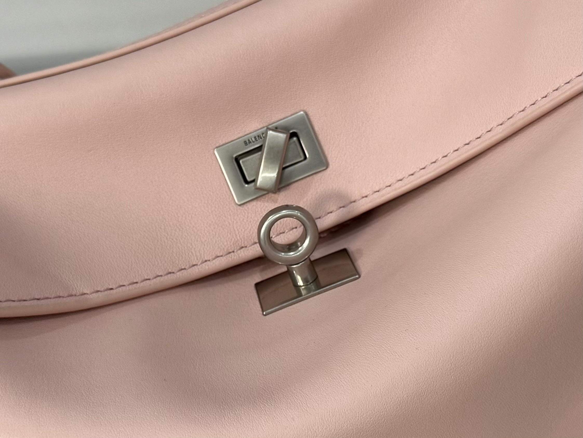 Balenciaga Medium Bag 35 Light Pink Calfskin Sliver Hardware
