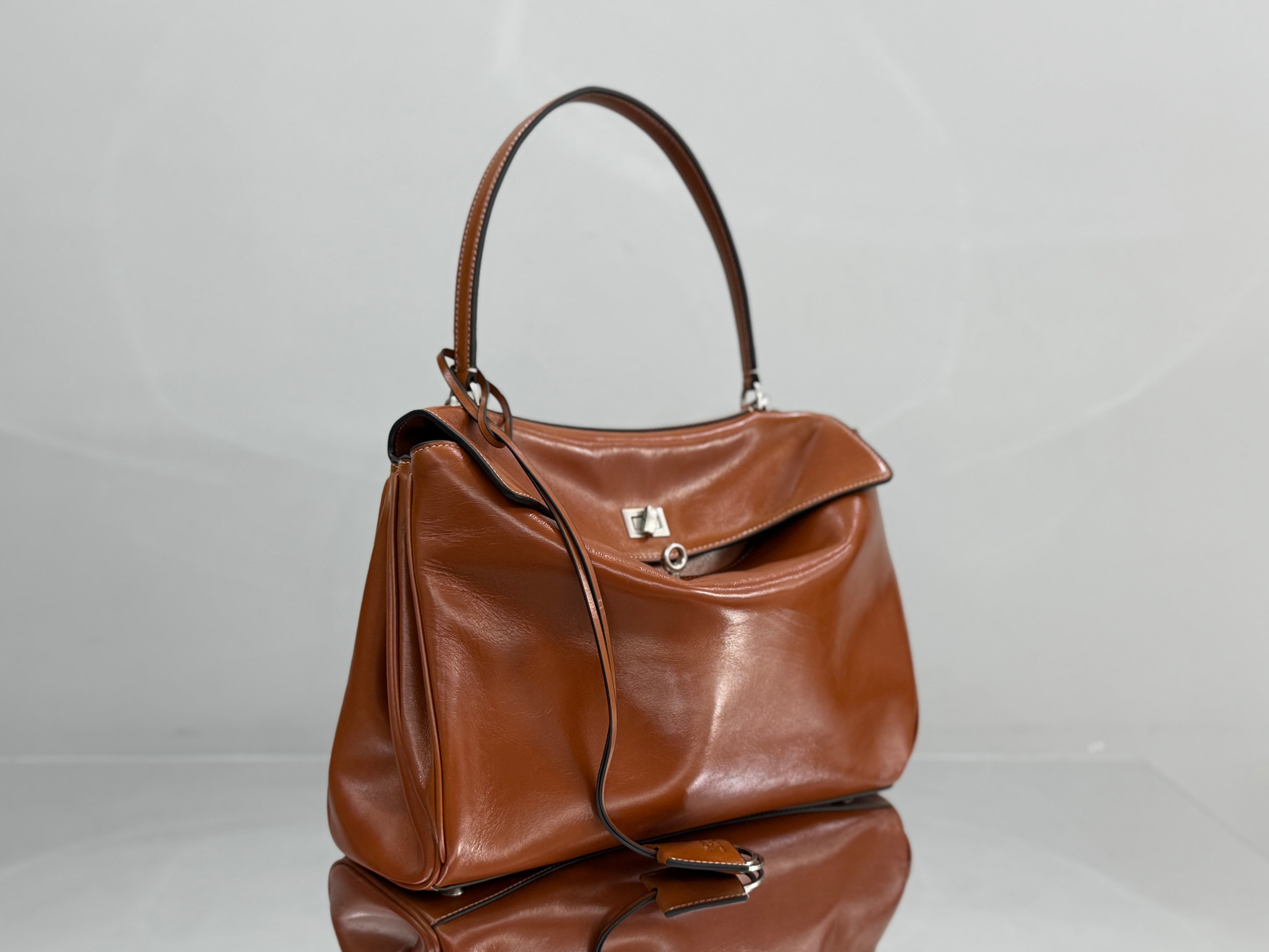 Balenciaga Medium Bag 35 Camel Brown Cowhide Sliver Hardware