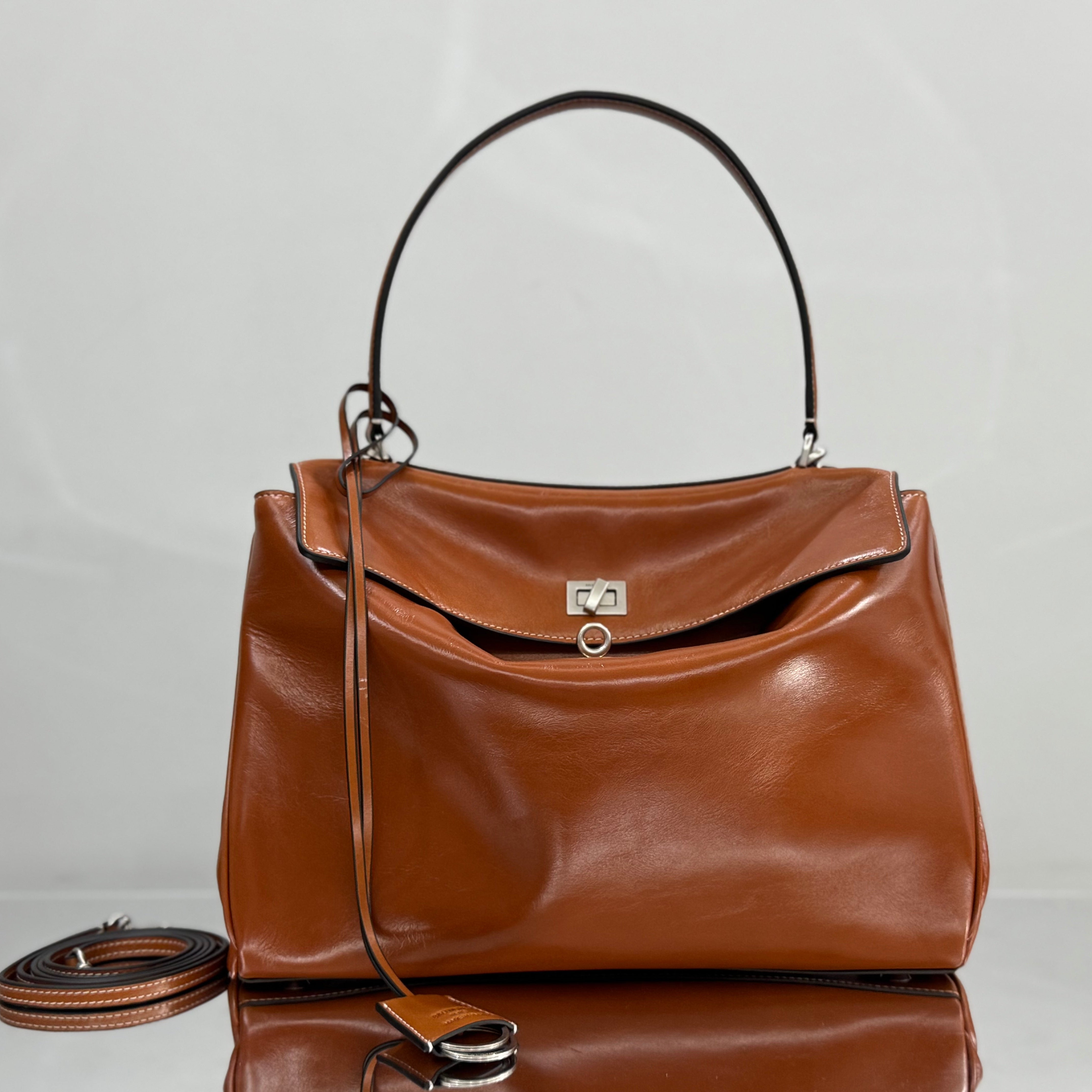 Balenciaga Medium Bag 35 Camel Brown Cowhide Sliver Hardware