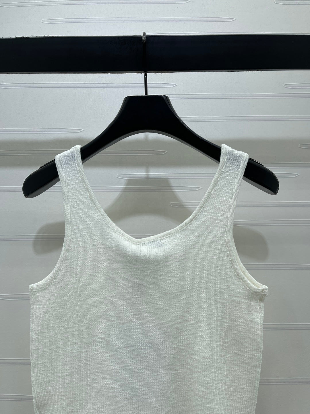 Chanel 2026 Rhinestone Pocket Vest White Tencel Wool 257259