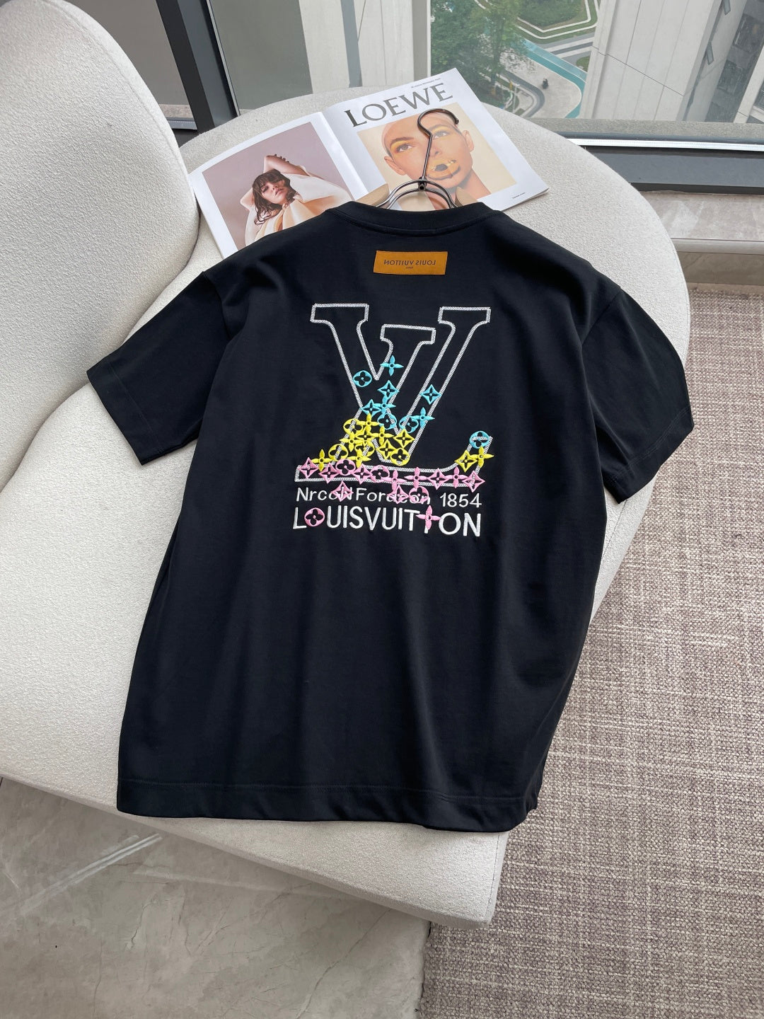 LV 26A Short-Sleeve T-Shirt Oversized Multicolor Cotton 405939