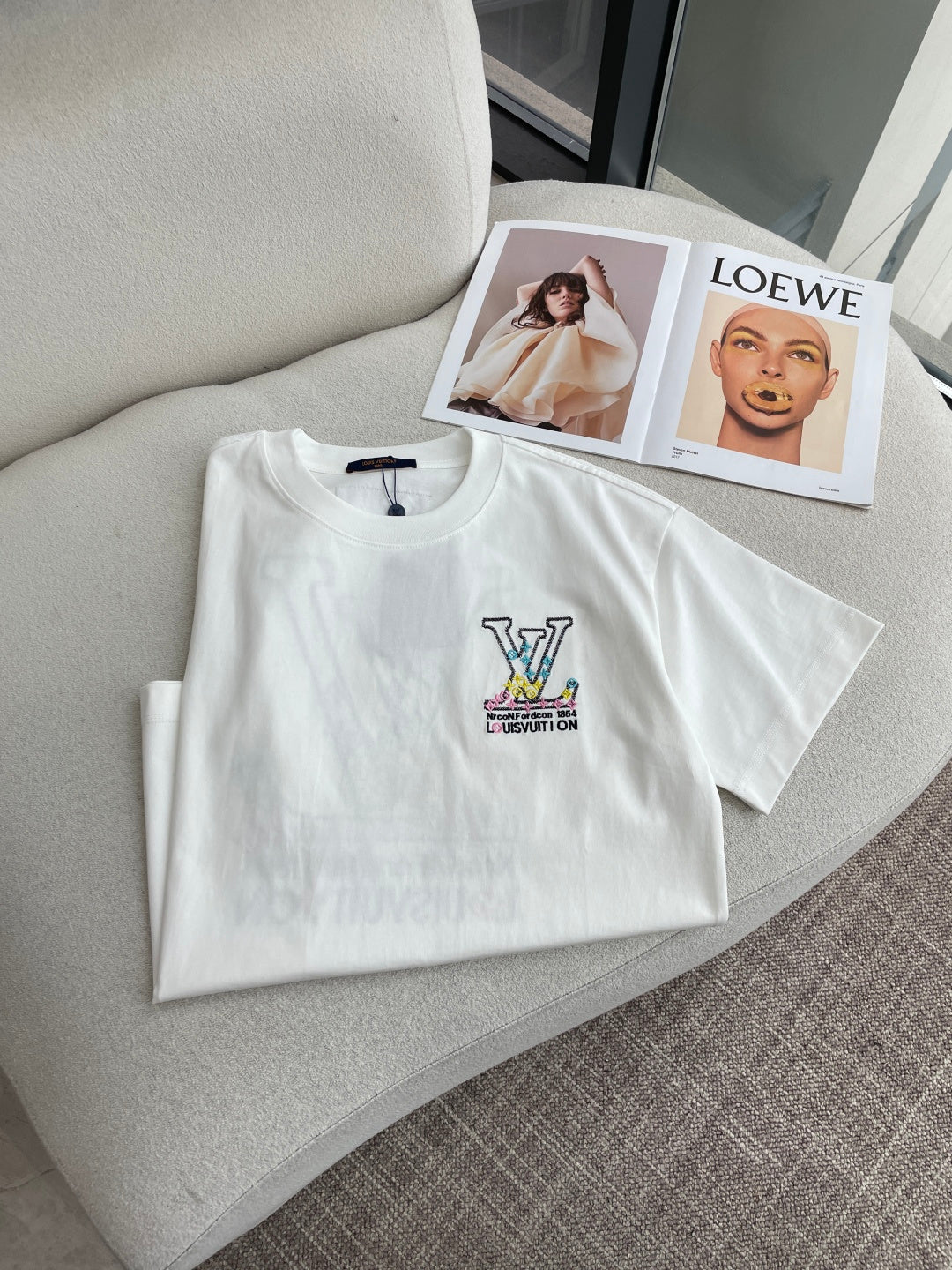 LV 26A Short-Sleeve T-Shirt Oversized Multicolor Cotton 405939