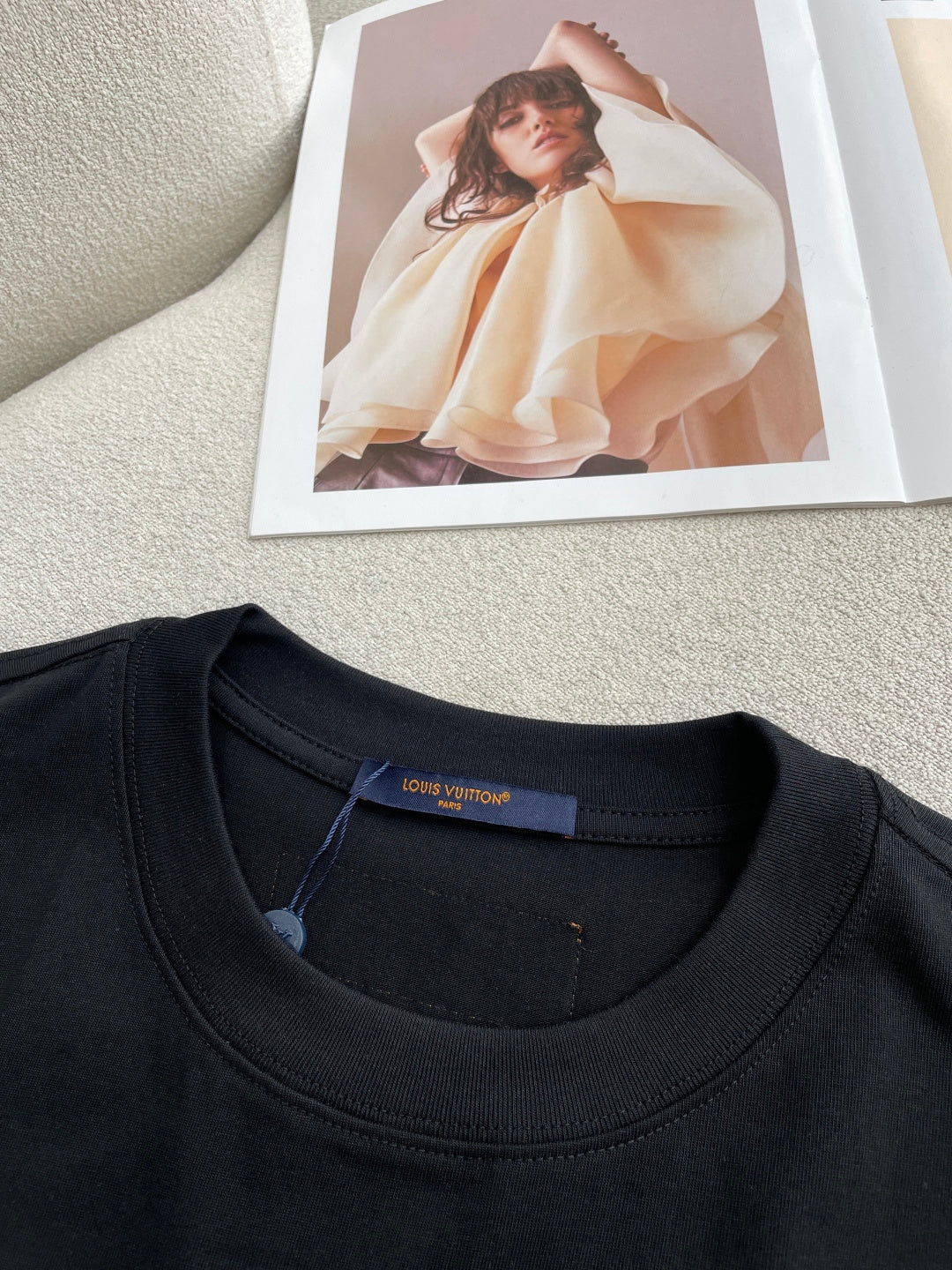 LV 26A Short-Sleeve T-Shirt Oversized Multicolor Cotton 405939