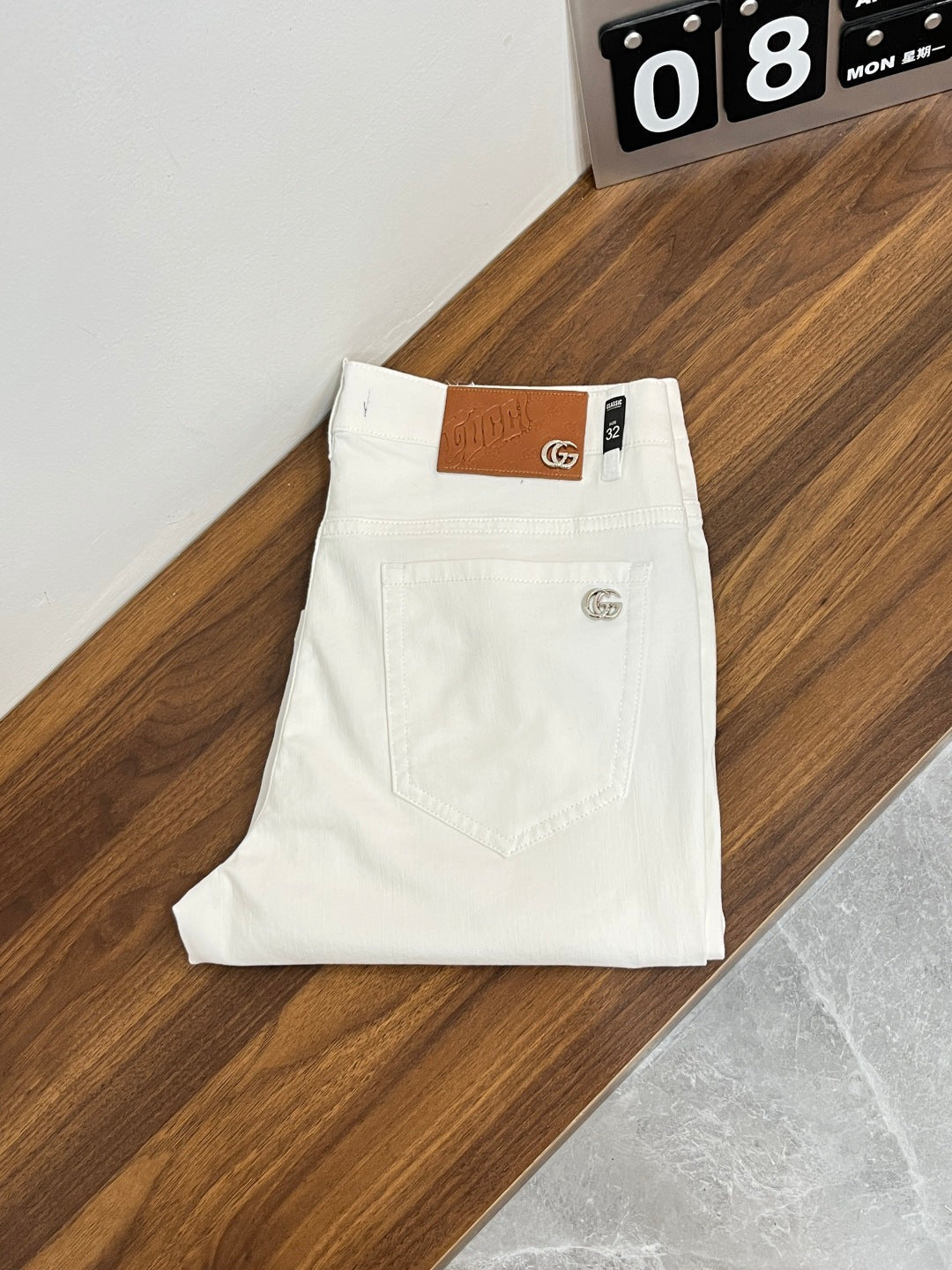 GC 2026 Men's Casual Shorts White Denim 699713