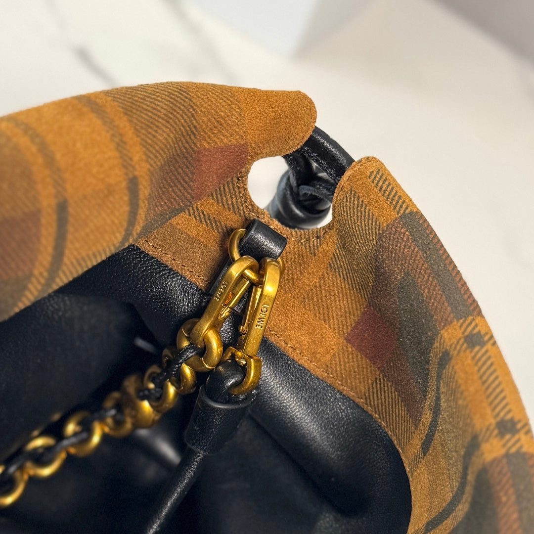 Loewe Flamenco Clutch Bag 30 Camel Black Suede 280517