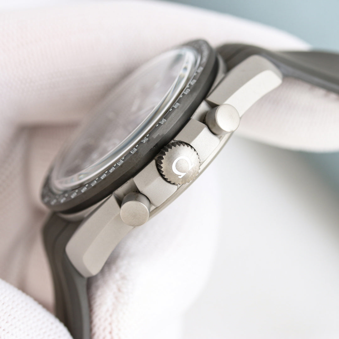 Omega Speedmaster Grey Side of the Moon 44.2 Watch