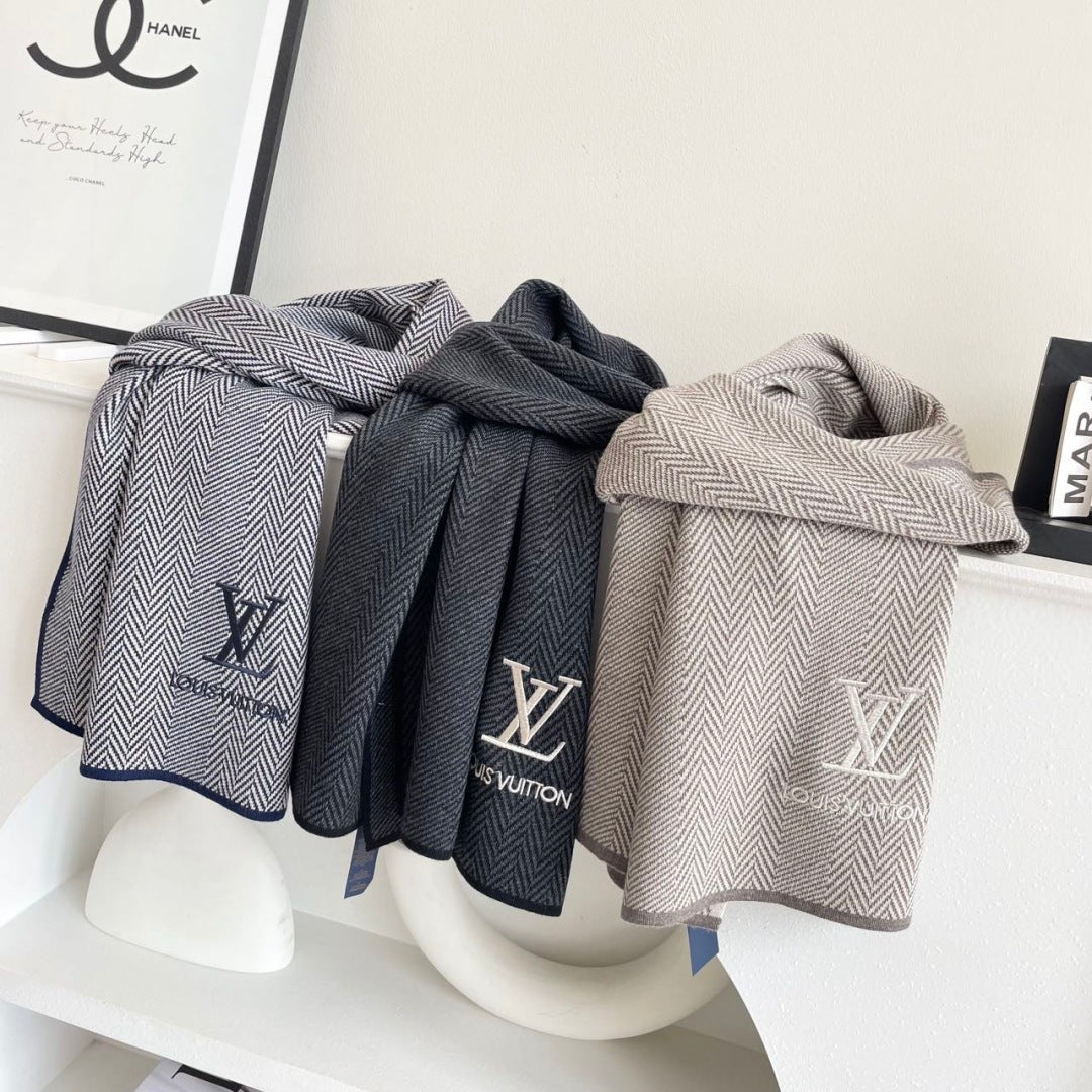 LV Couple's Style Scarf 180cm Light Gray Cashmere 976365
