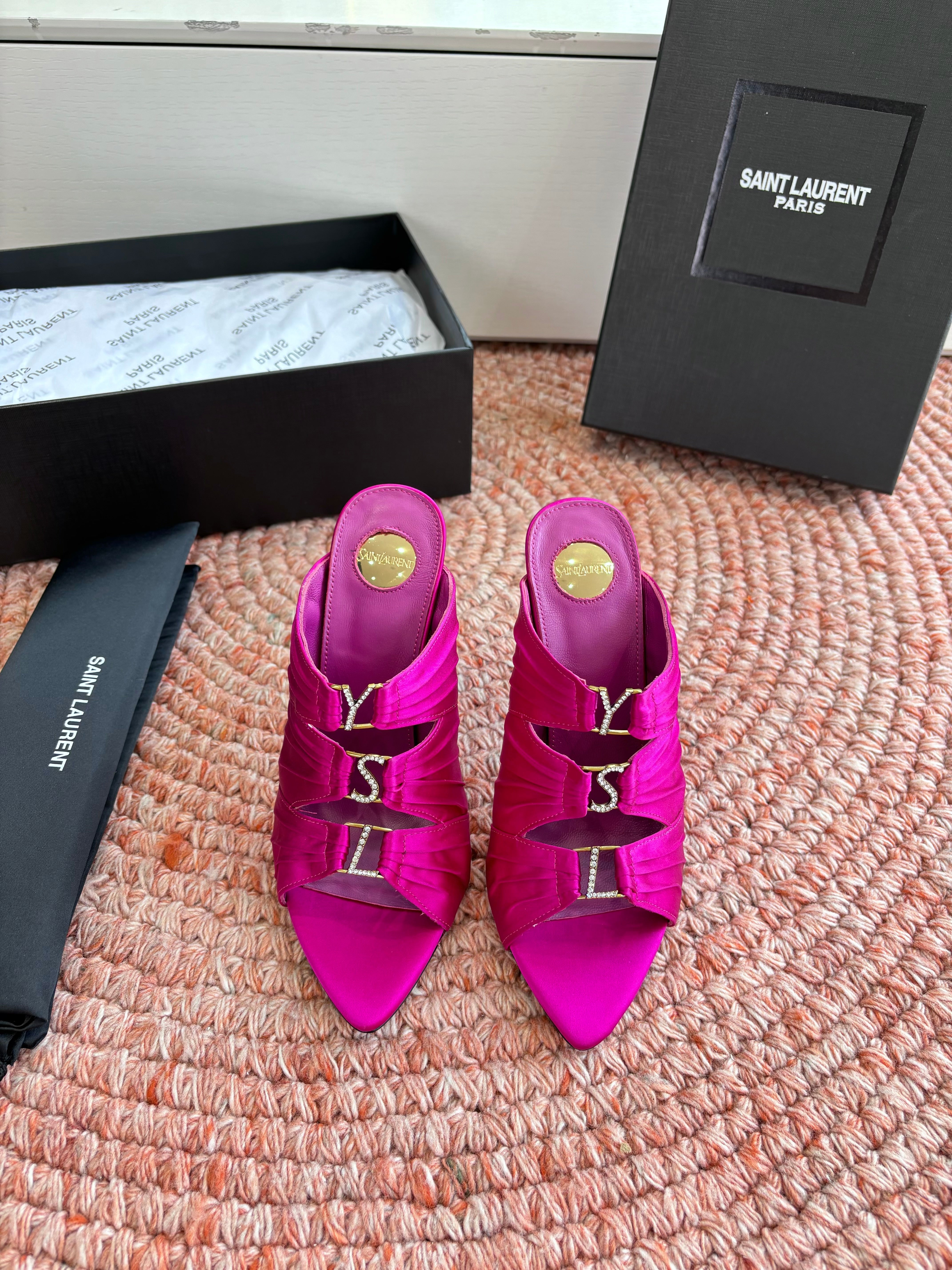 YSL 26ss Pointed High Heels Sandals 110 Fuchsia Pink Silk Leather 648786