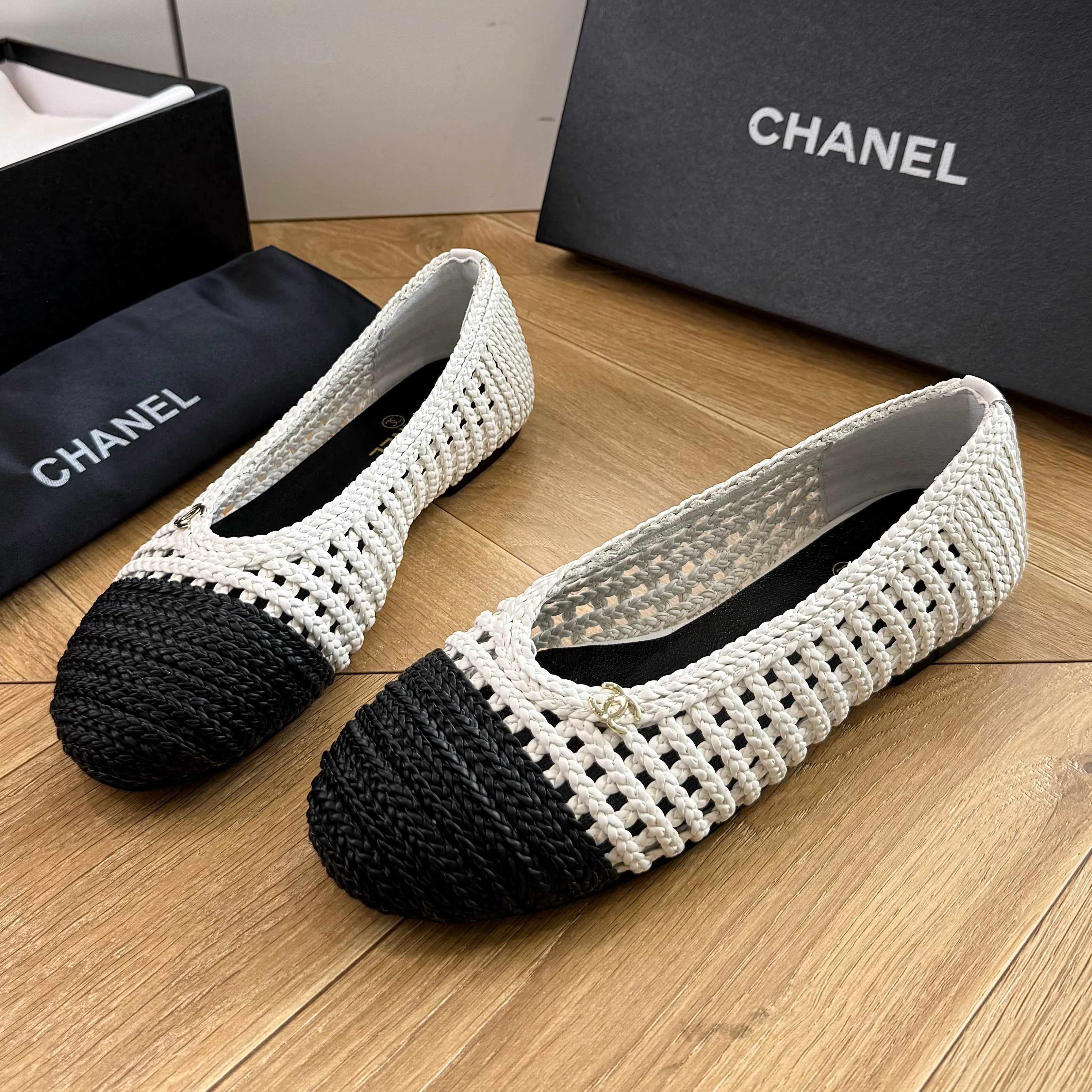Chanel 2026 Ballet Flat Woven 916121