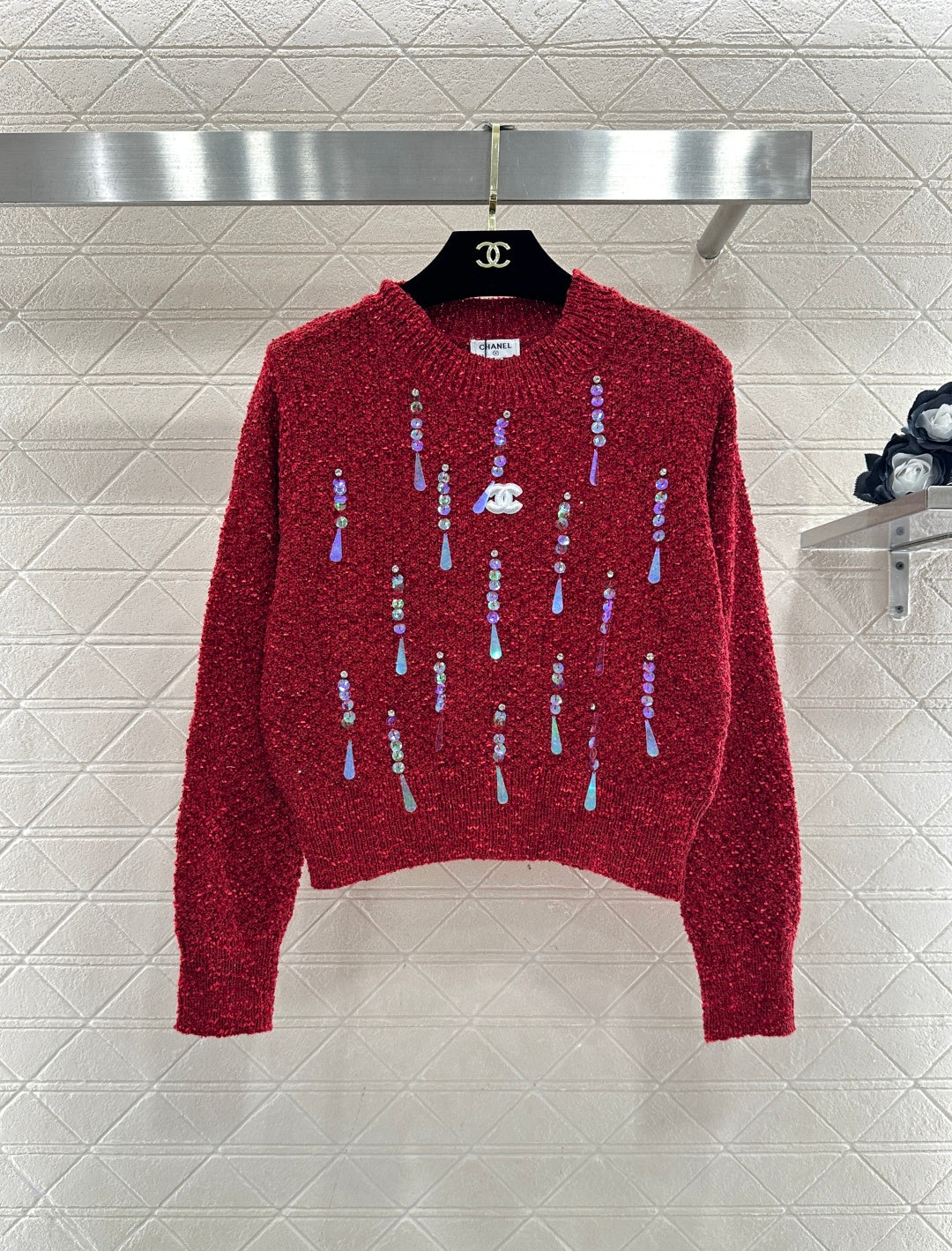 CC 26 Crew Neck Sequined Pullover Sweater Cream Red Wool 331243