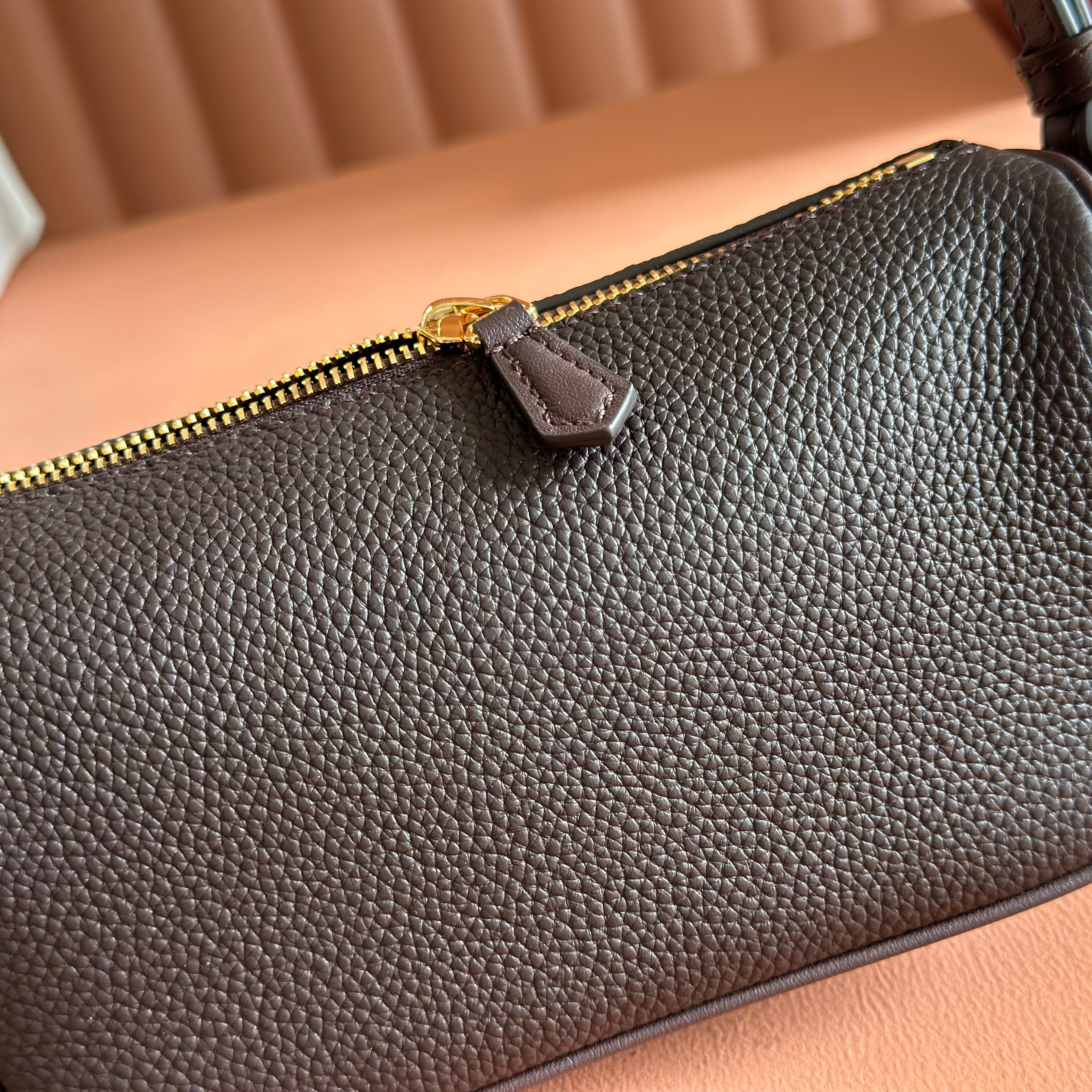 Gucci 2026 Half Horsebit Bag 19.5cm Brown Chocolate Cowhide 277448