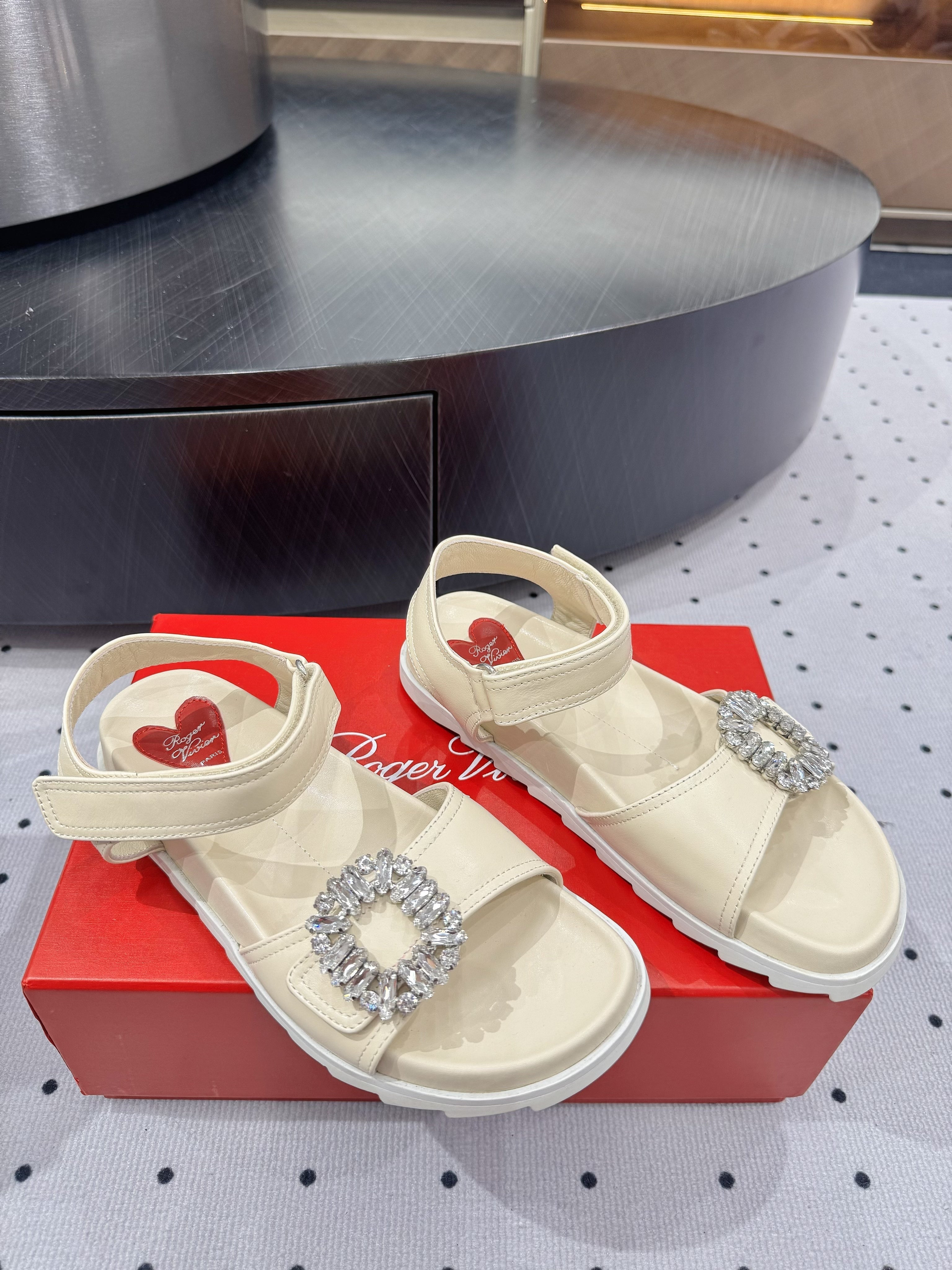 Viv 25 PlatForm Sandals Milky White Sheepskin 295959