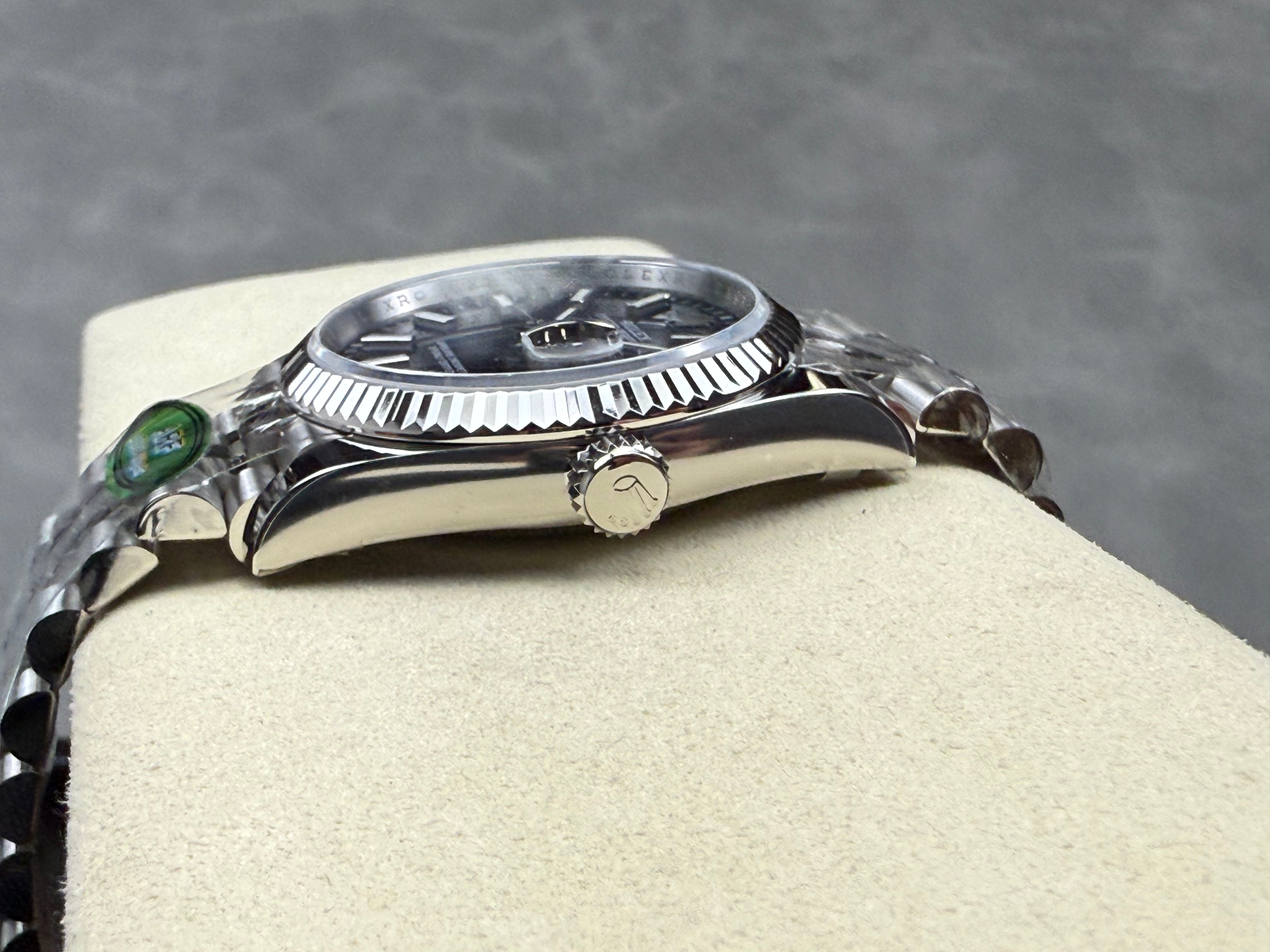 Rolex Day-Date 36mm Silver Navy Blue