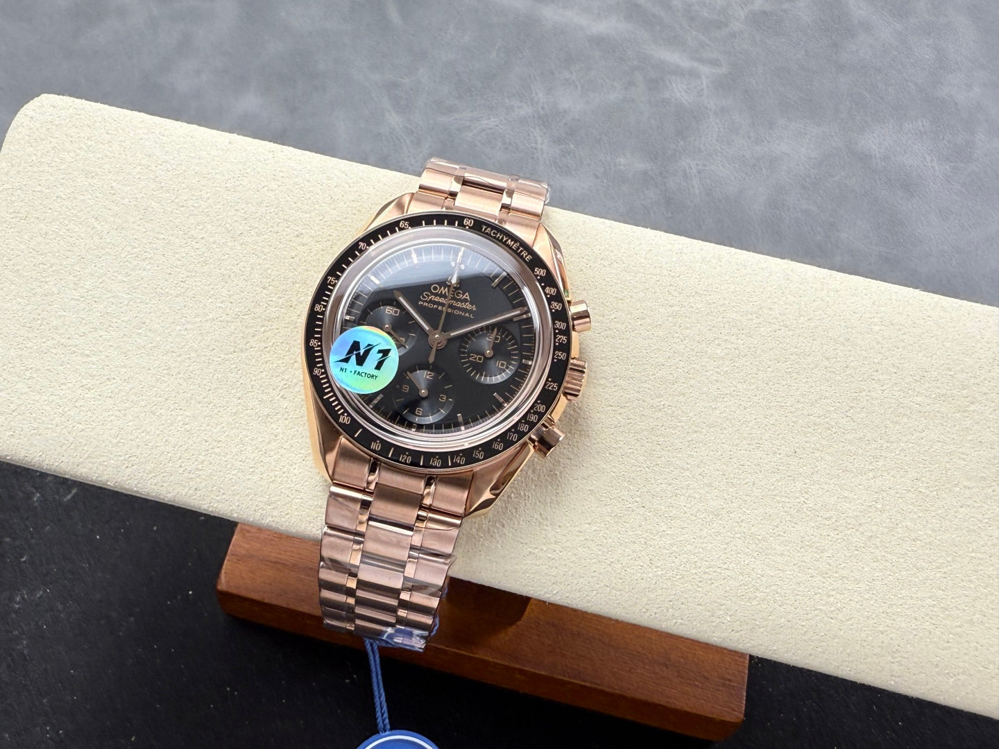 Omega Speedmaster Professional Moonwatch 42mm Rose Gold Black Dial 233474