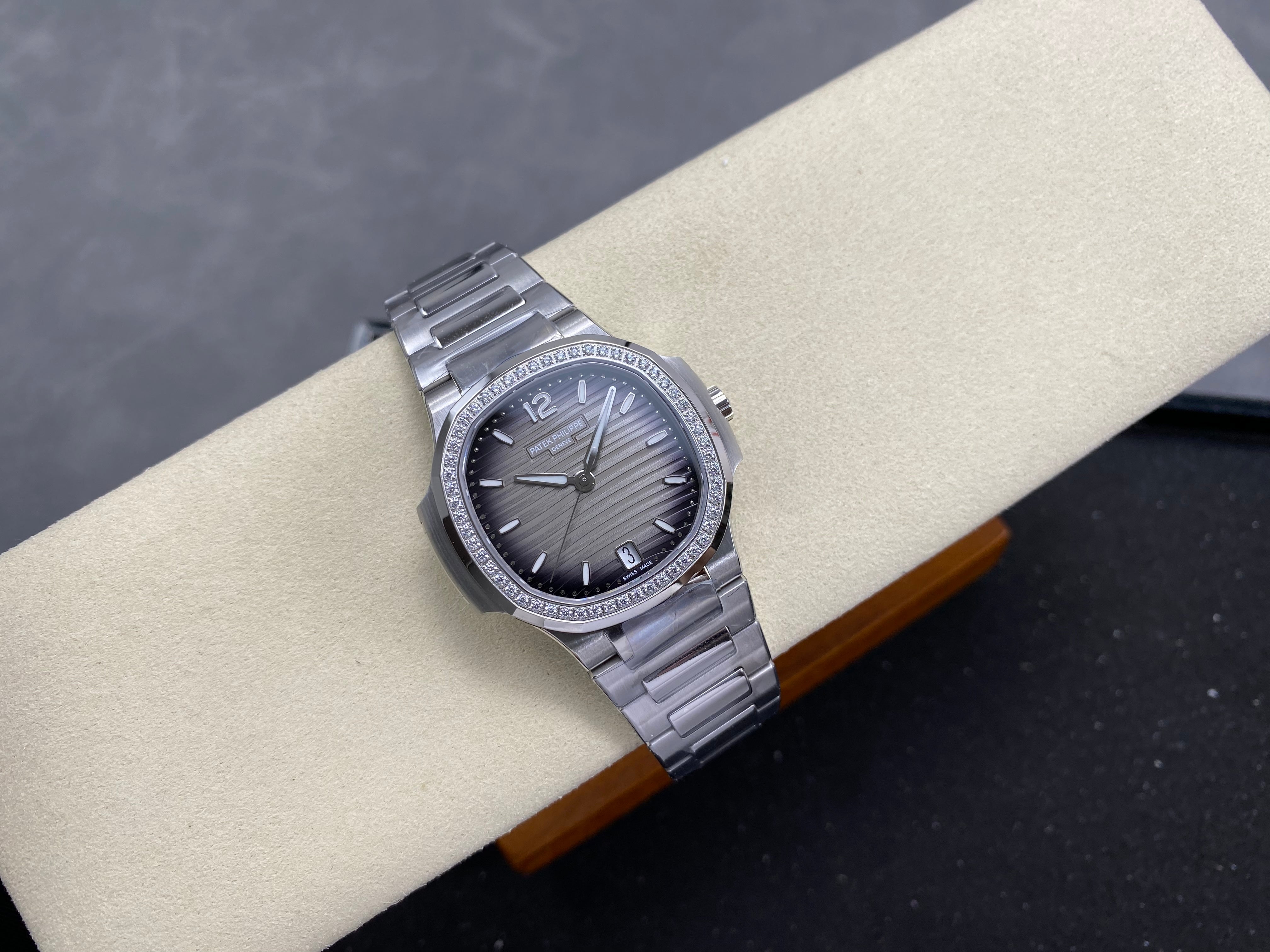 Patek Philippe Nautilus 35mm Black Gray Dial Sliver Case Diamond Bezel