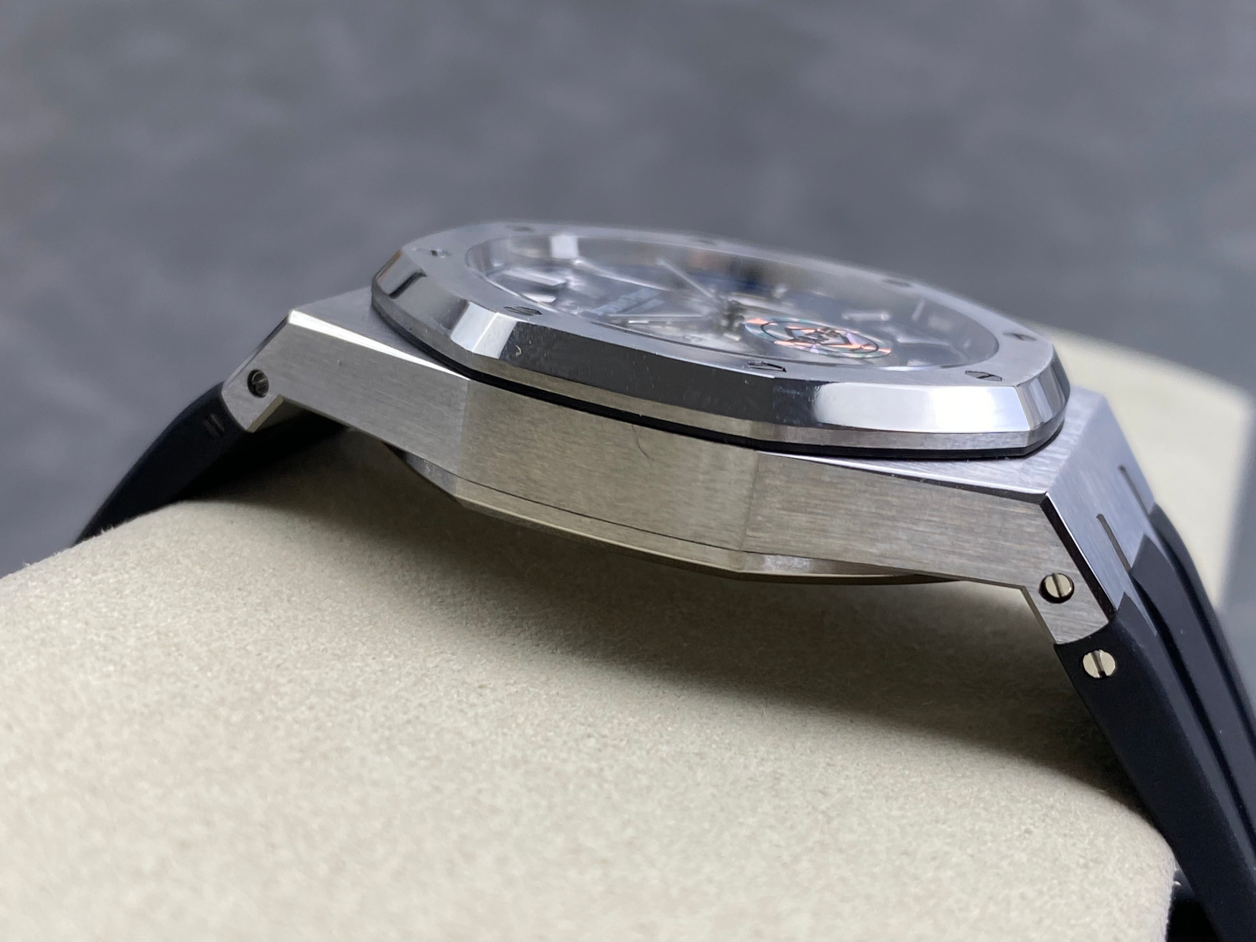 Audemars Piguet Royal Oak Chronograph 41mm Blue Dial Rubber Strap