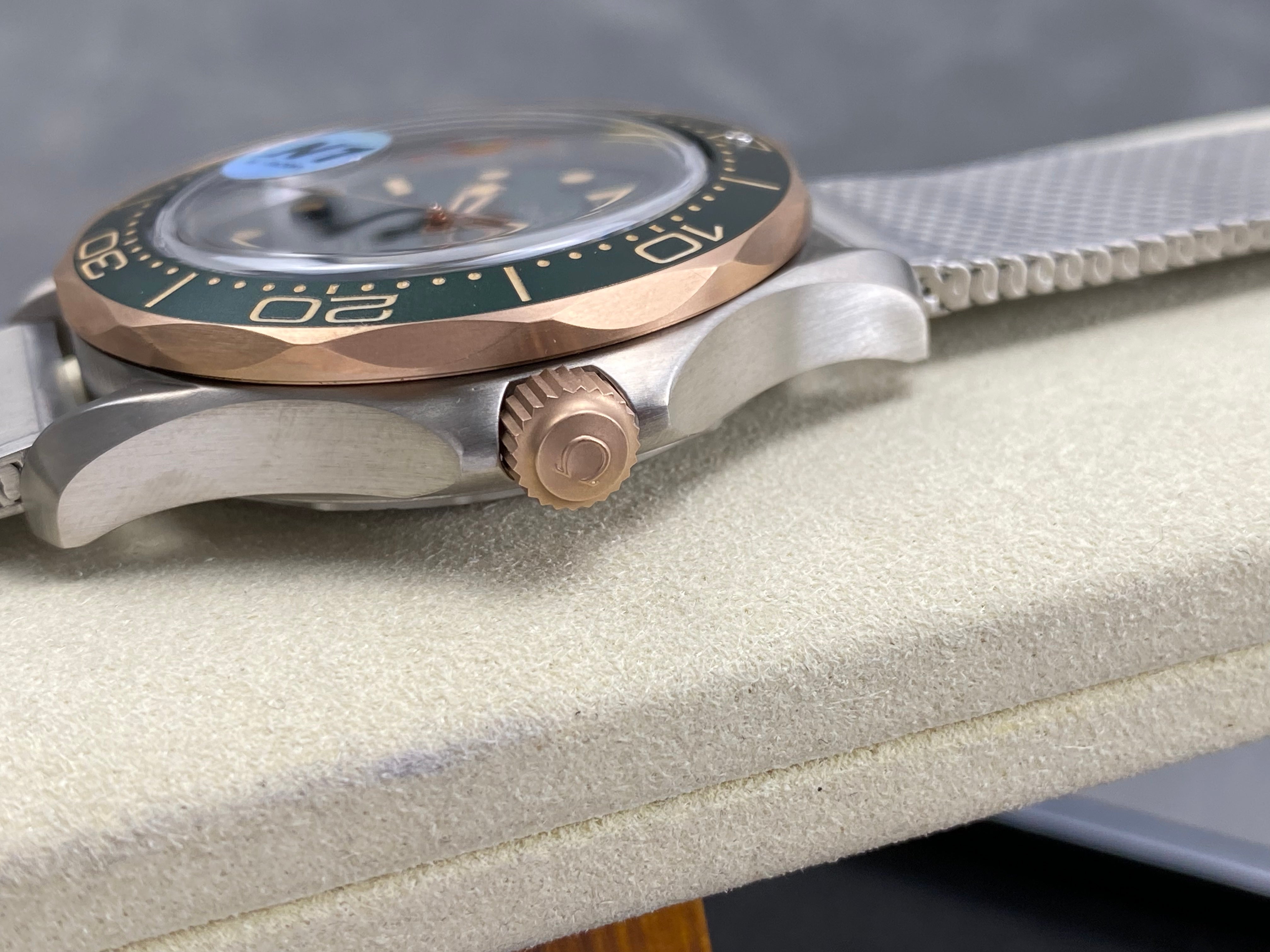 Omega Seamaster Diver 300M 42mm Green Dial Watch