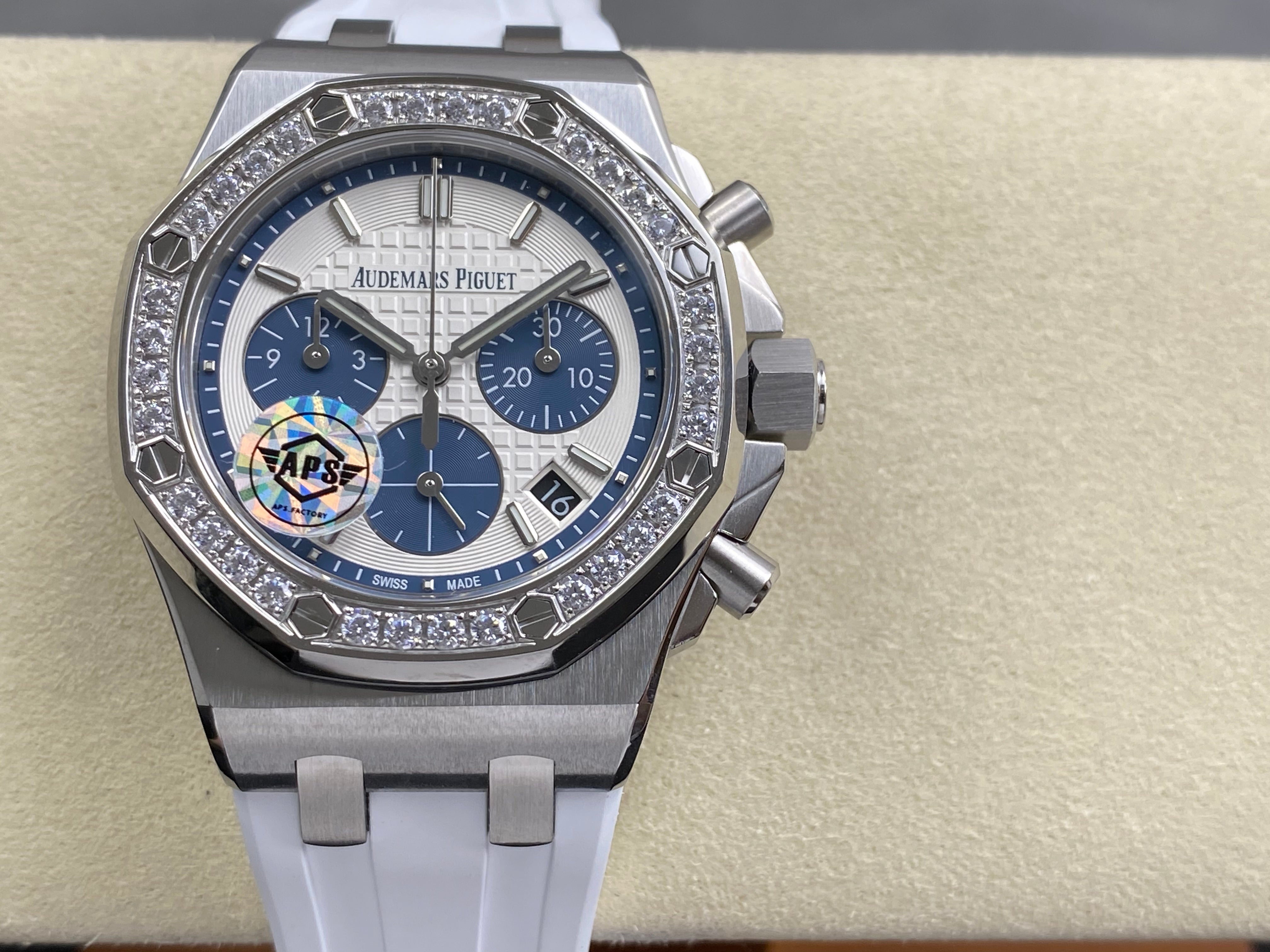 Audemars Piguet Royal Oak Chronograph 37mm White Blue Dial