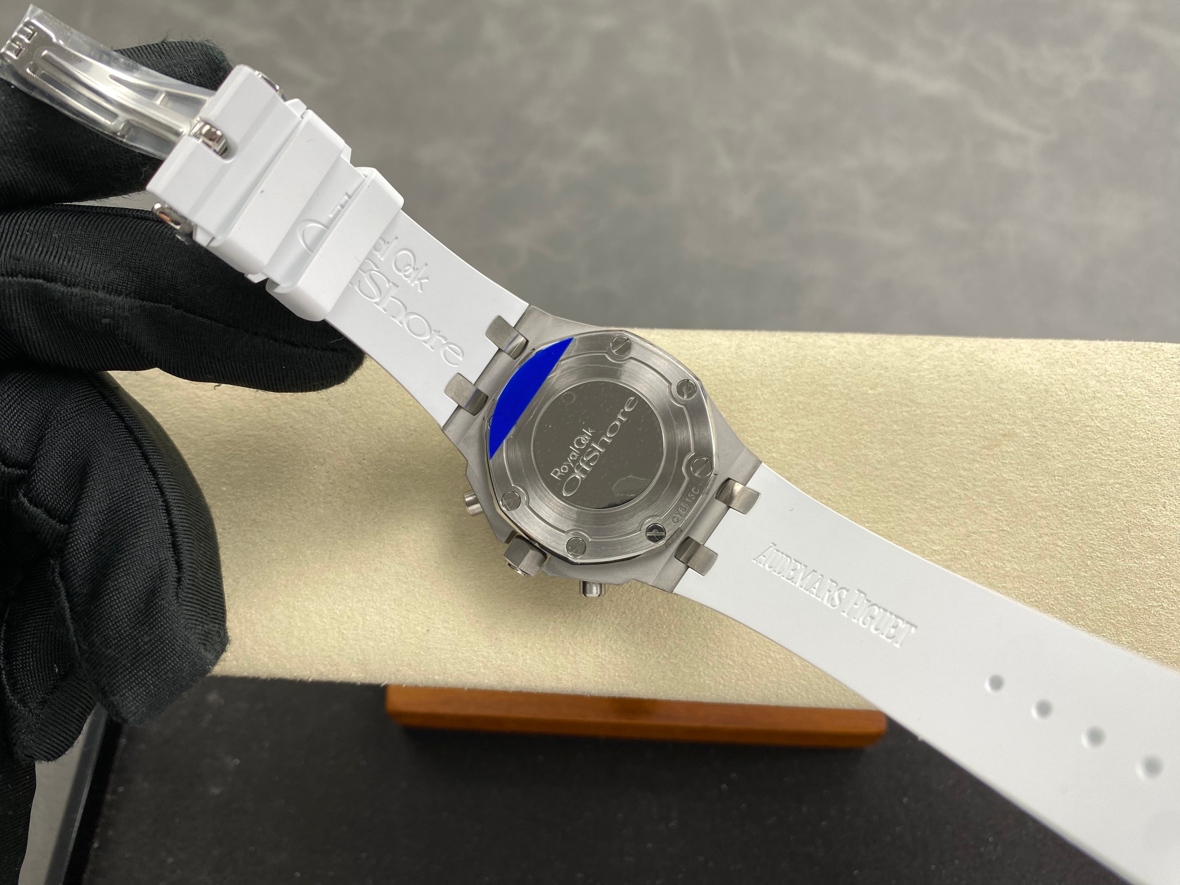 Audemars Piguet Royal Oak Chronograph 37mm White Blue Dial