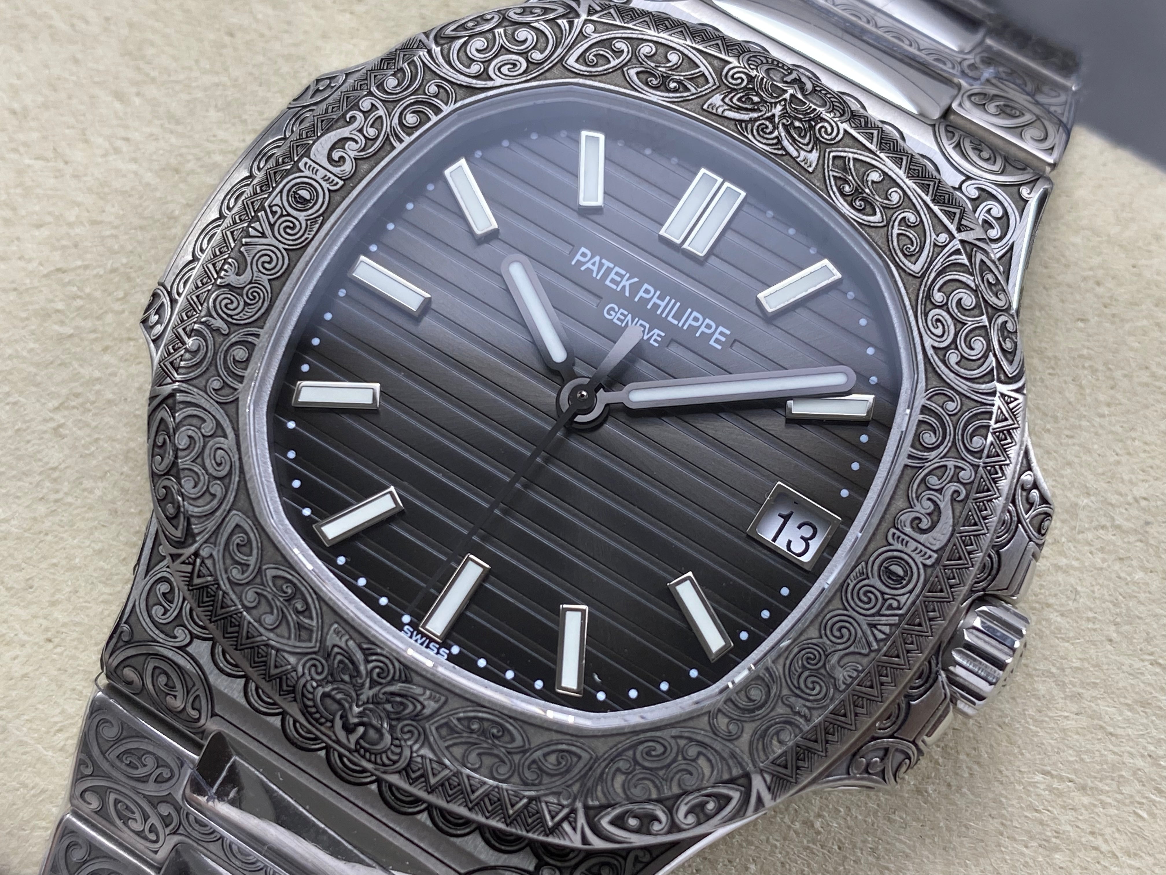 Patek Philippe Nautilus 5711 Maori Motif 40mm Dark Gray Dial Stainless Steel Case