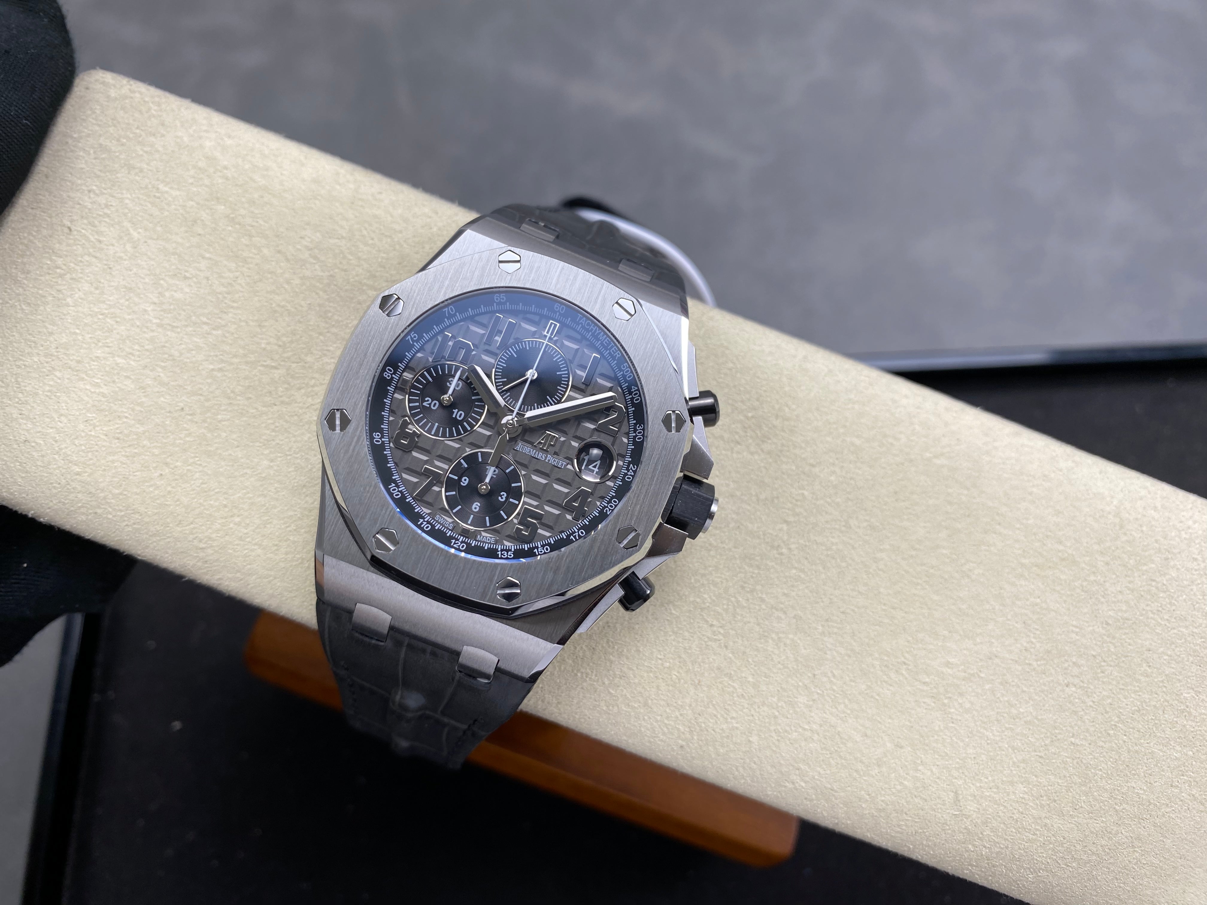 Audemars Piguet Royal Oak Offshore Chronograph 41mm Grey Dial Grey Leather