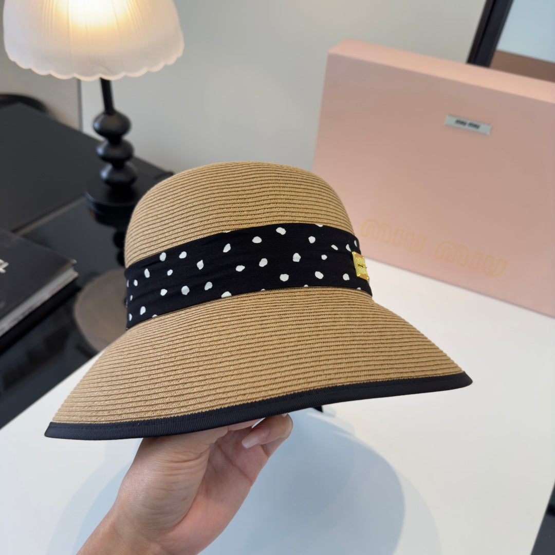 Miumiu Bow-tie Bucket Hat 360800