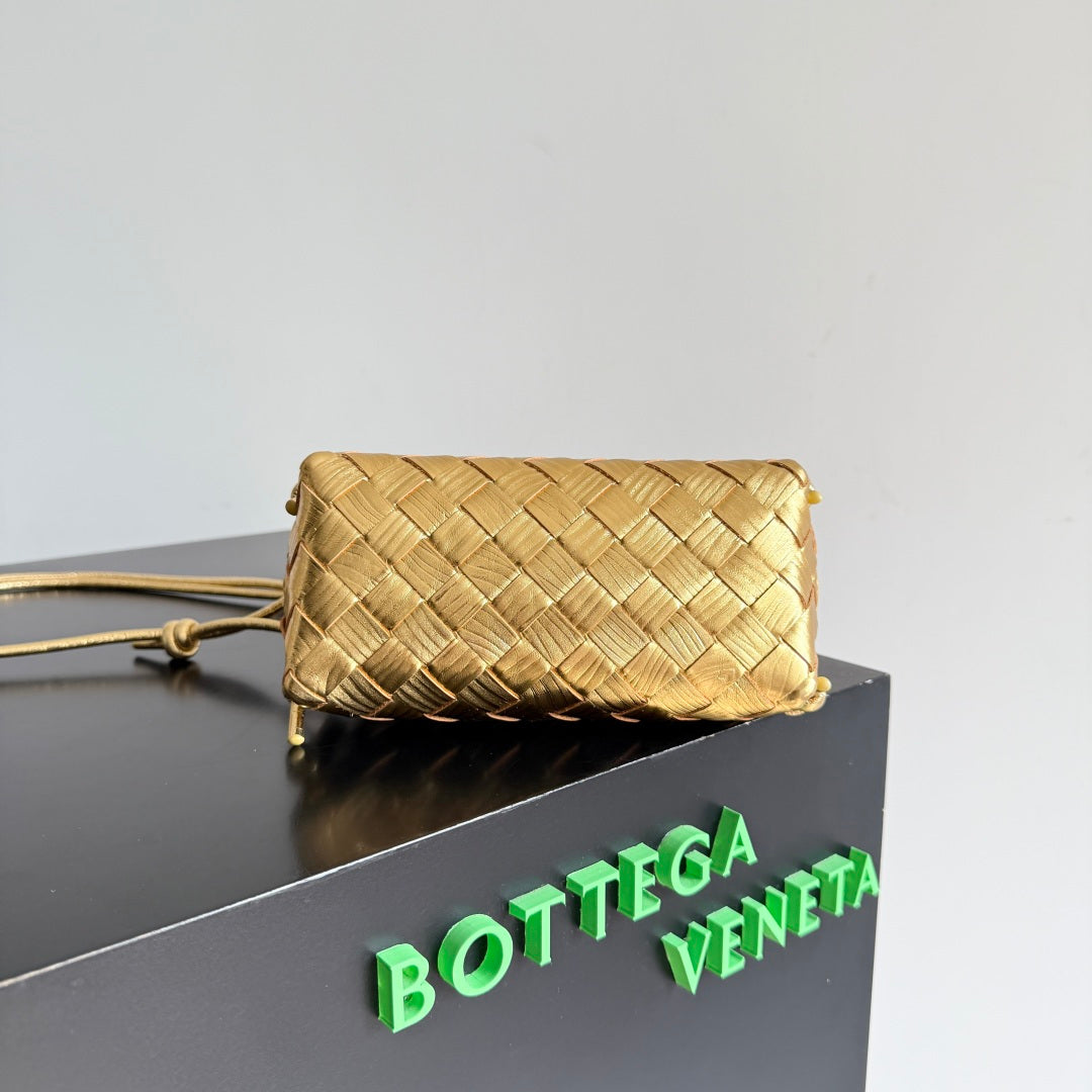 Bottega Veneta 2026 Concert Pouch Bag 18.5 Gold Metallic Intrecciato Leather