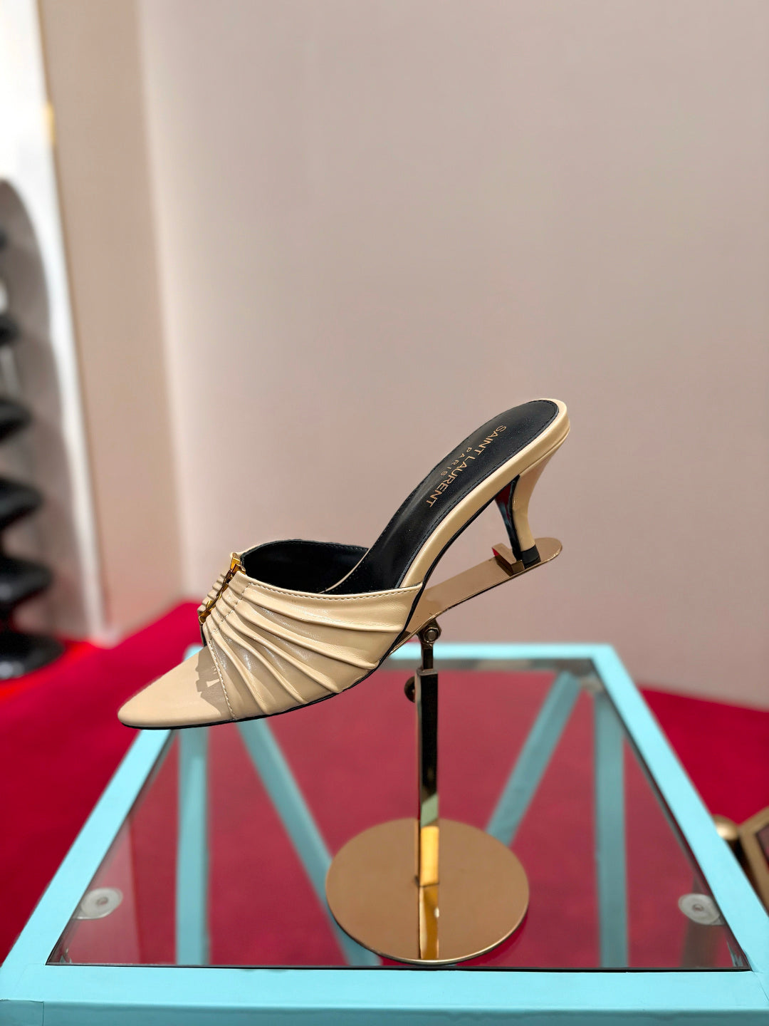 YSL 2026 Sandal Smooth Calfskin 925205