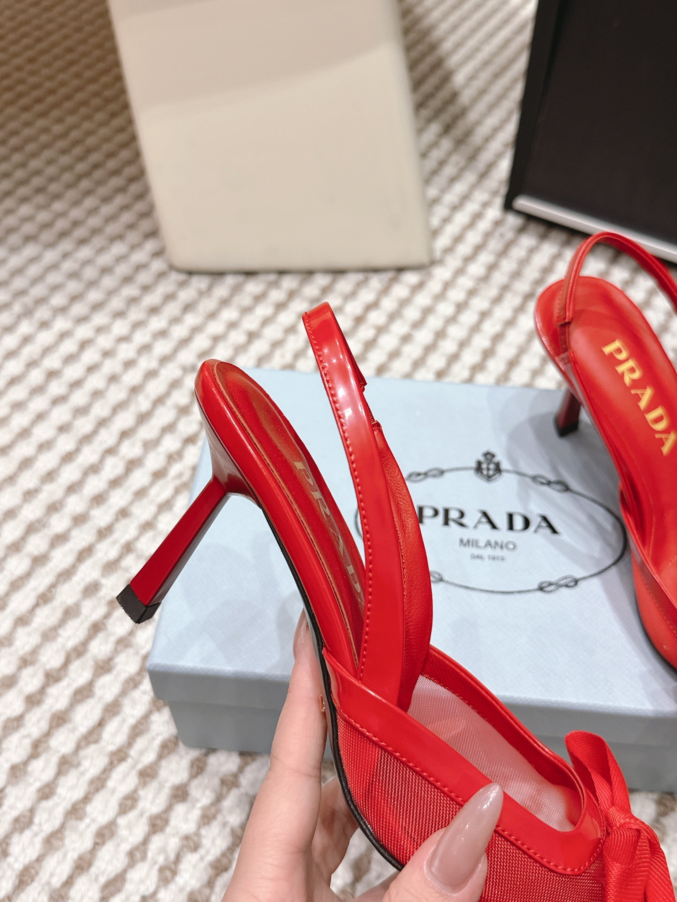 PRA 2026S Slingback 70 Scarlet Red Mesh Leather 657733