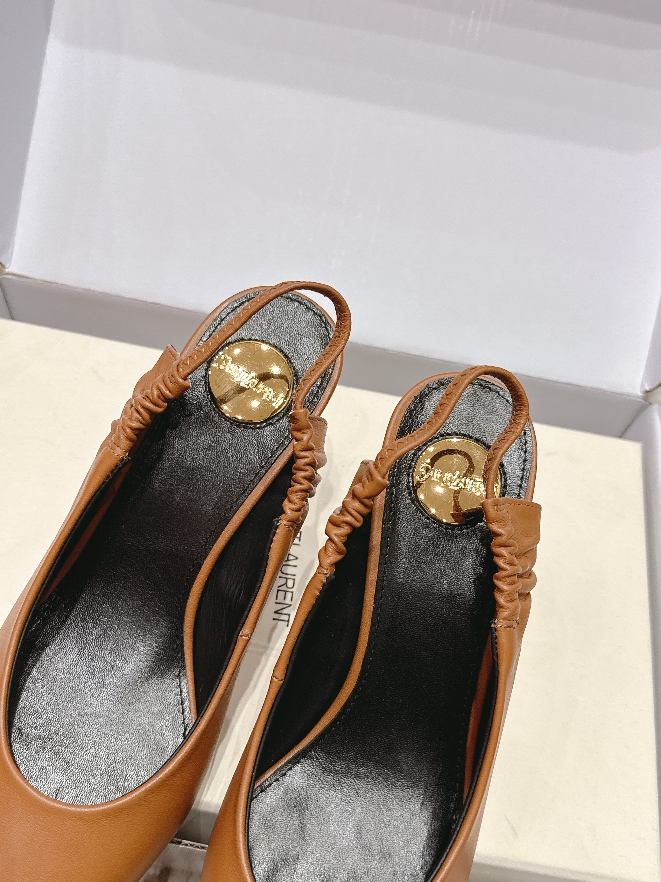 YSL 26ss Slingback 75 Camel Brown Sheepskin 654718