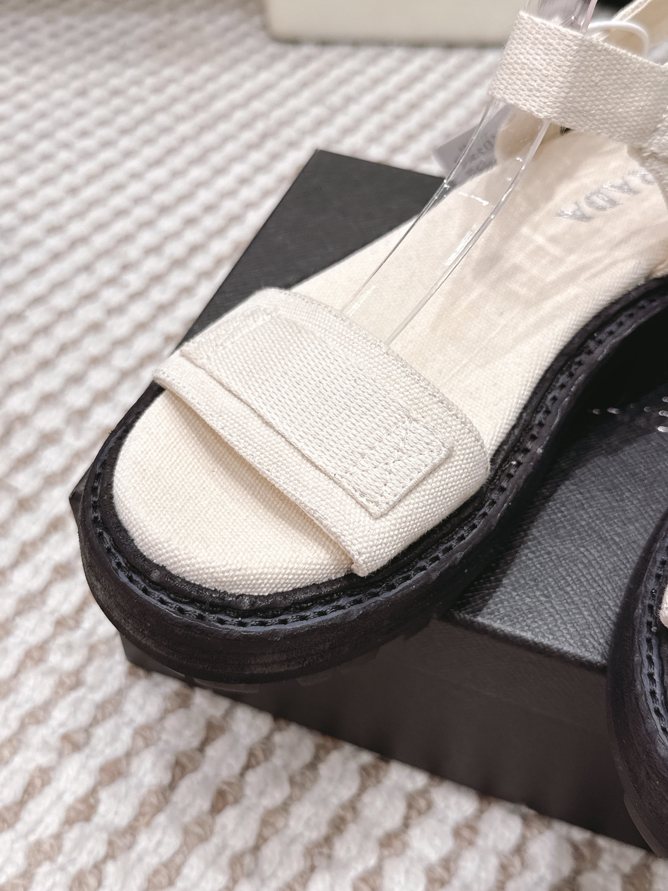 PRA 2026S Roman Sandals White Black Canvas 657521