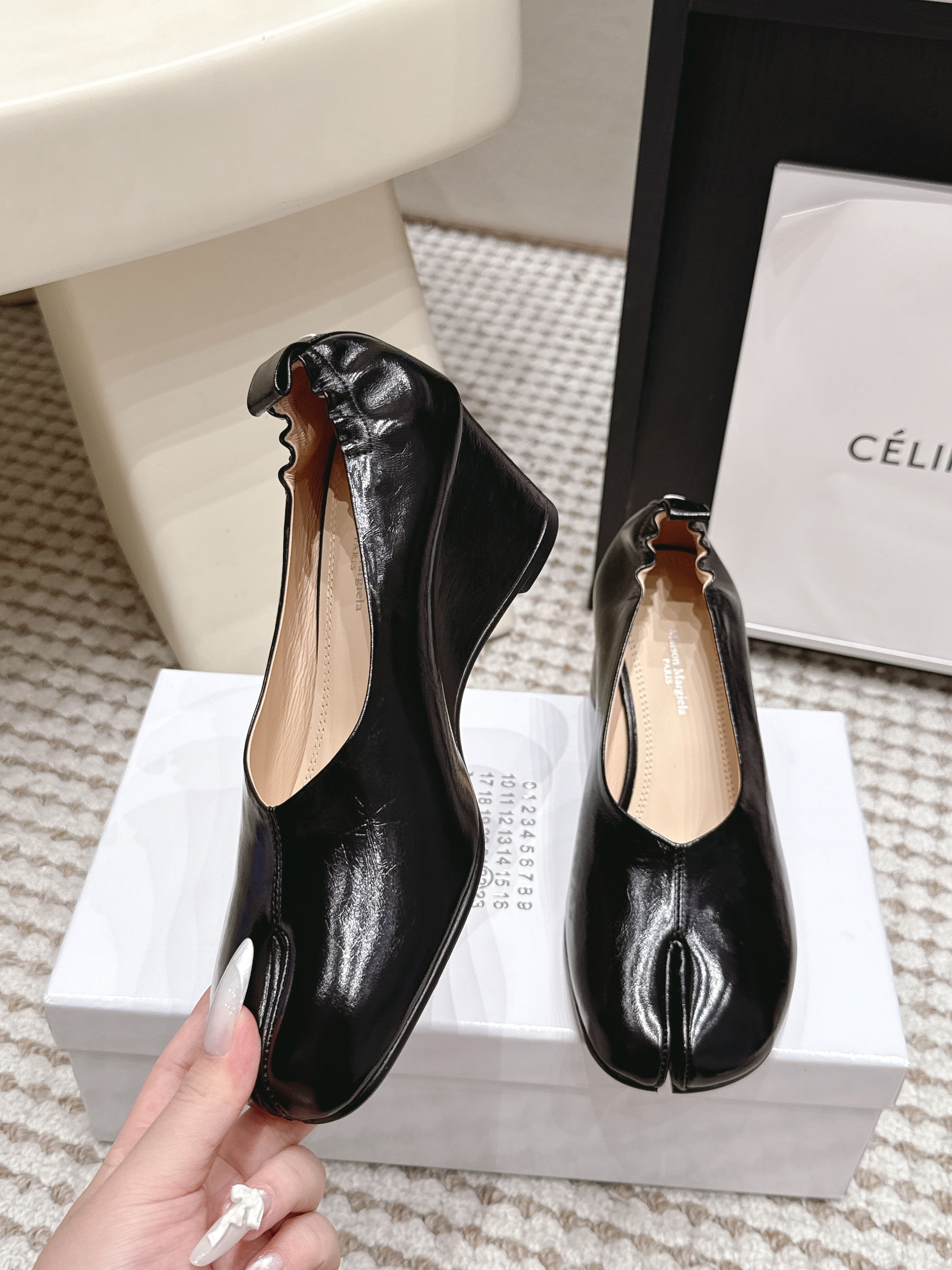 Maison Margiela 2026 Tabi Wedge Pump 70mm Leather 931065