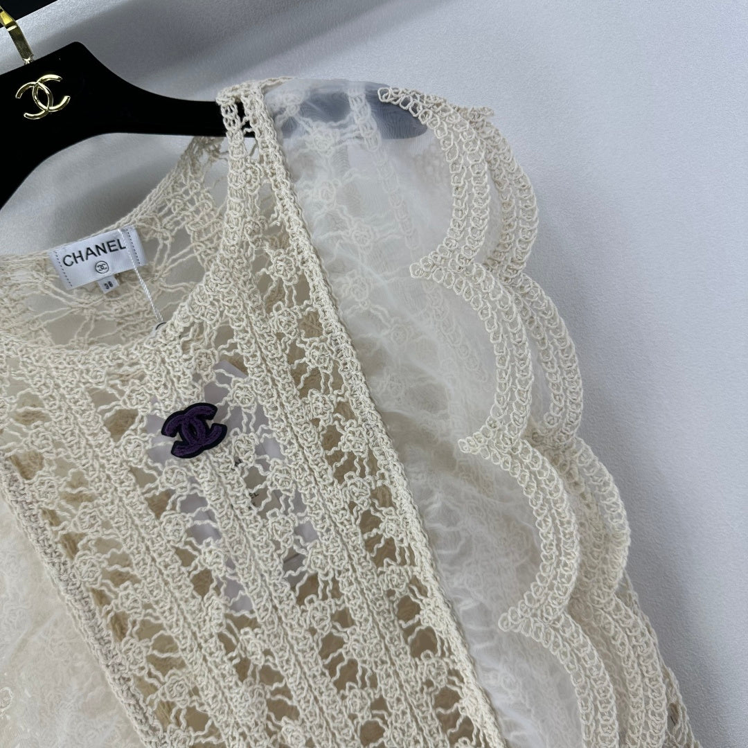 Chanel 2026 Crocheted Lace Vest Cream Tencel Wool 362357