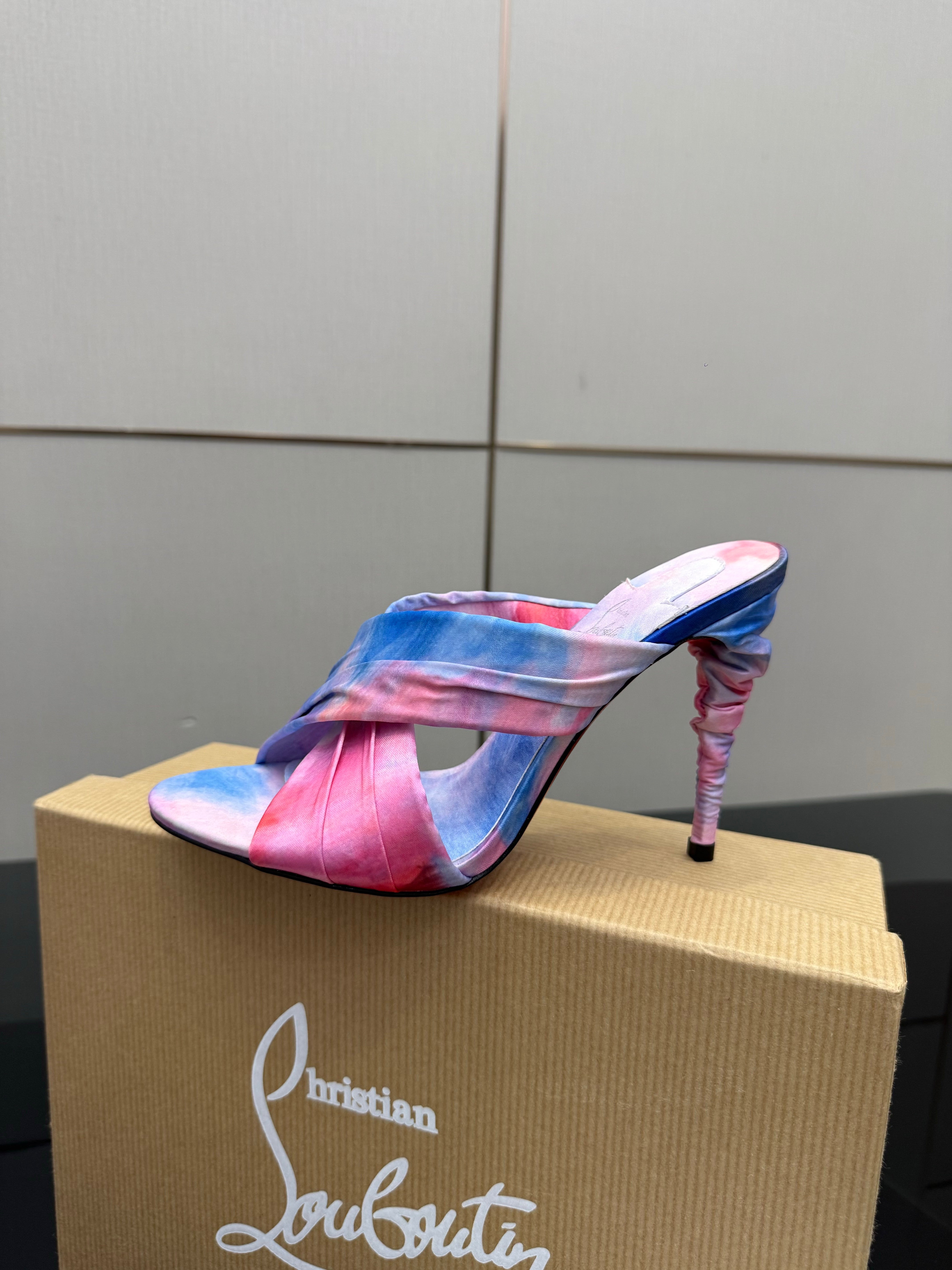 Christian Louboutin 2026 Hight Heels Sandals 100mm Silk Printed Design 791547