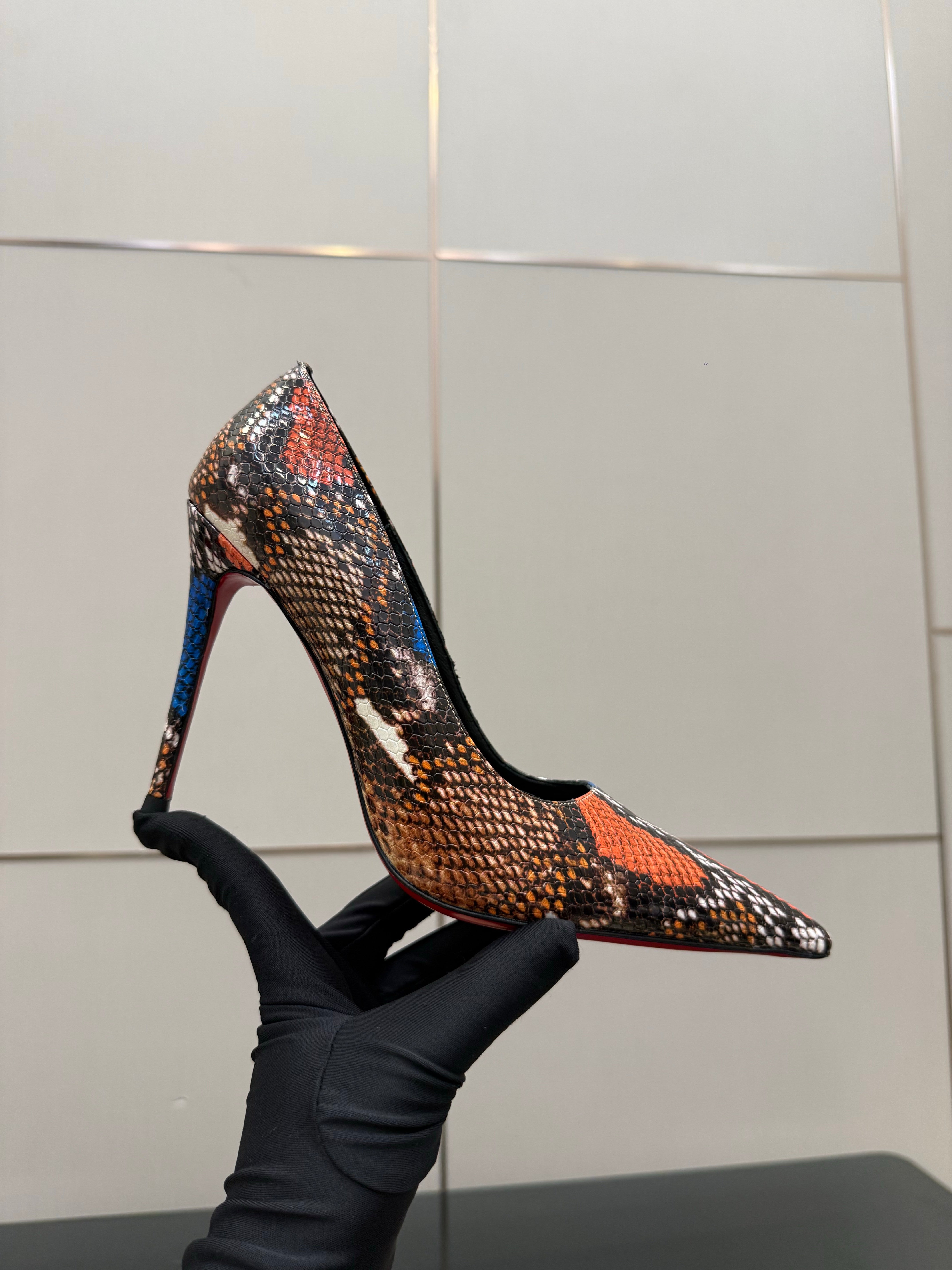 Christian Louboutin 2026 Heels Pumps 100mm Patent Leather Sheepskin 791555