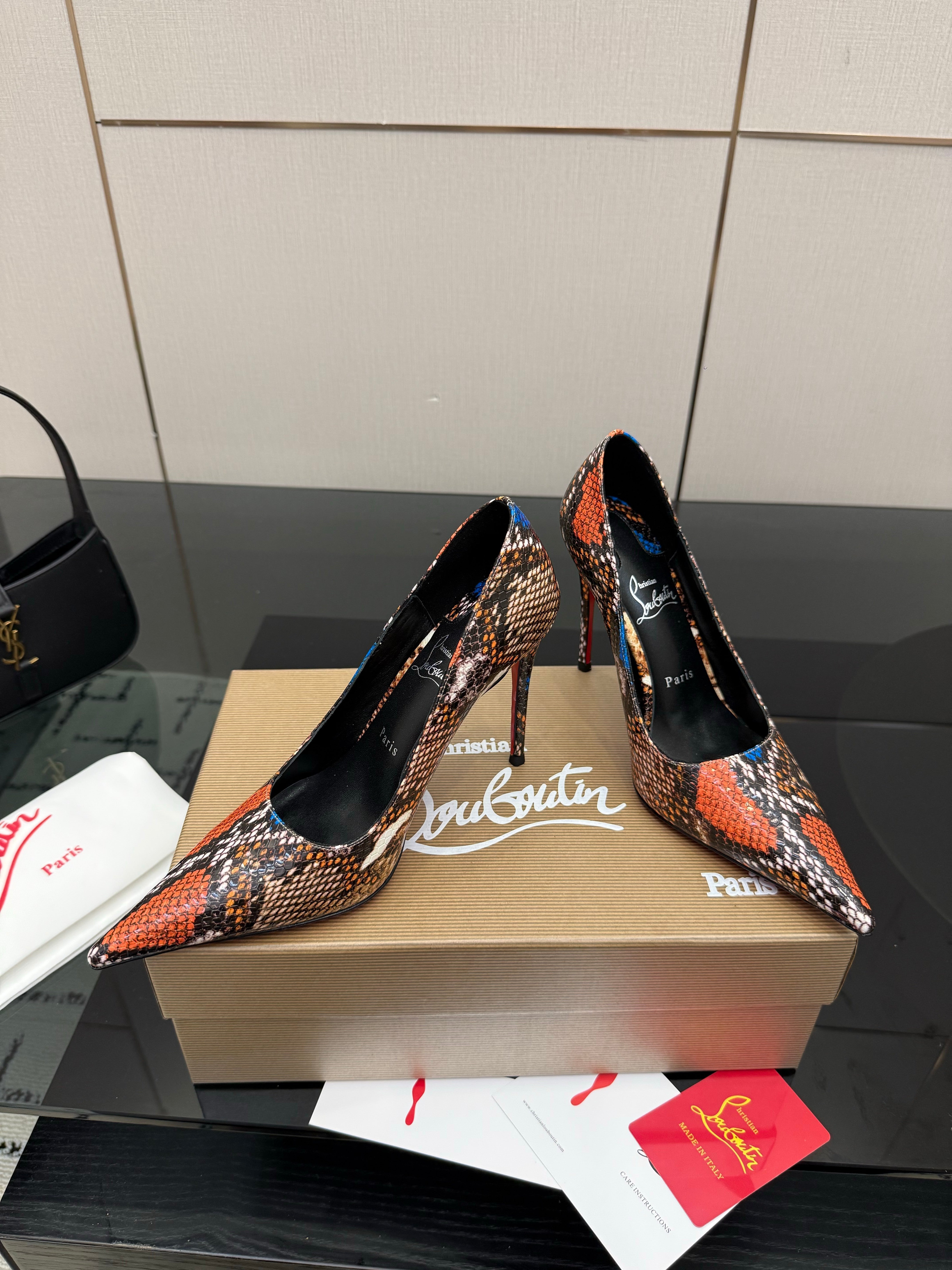 Christian Louboutin 2026 Heels Pumps 100mm Patent Leather Sheepskin 791555
