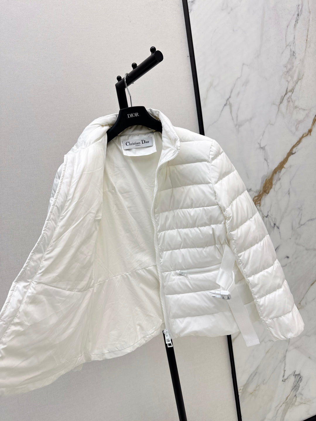 CD 25 Straight-Cut Puffer Jacket Cotton