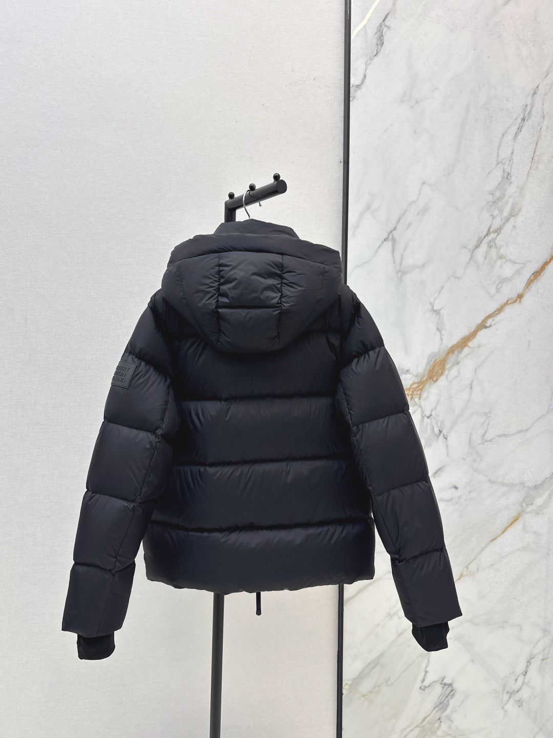 Burberry 25 Hooded Jacket Black Nylon Down 00640