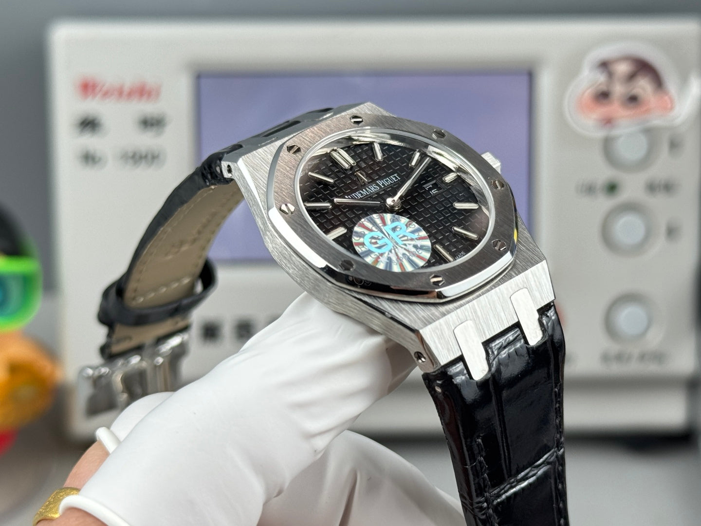 Audemars Piguet Royal Oak Lady 33mm Black Dial Black Leather