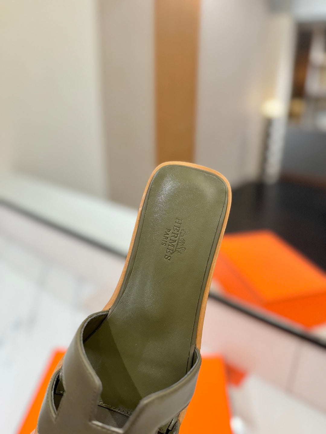 HM Oran Sandal Army Green Cowhide 294850