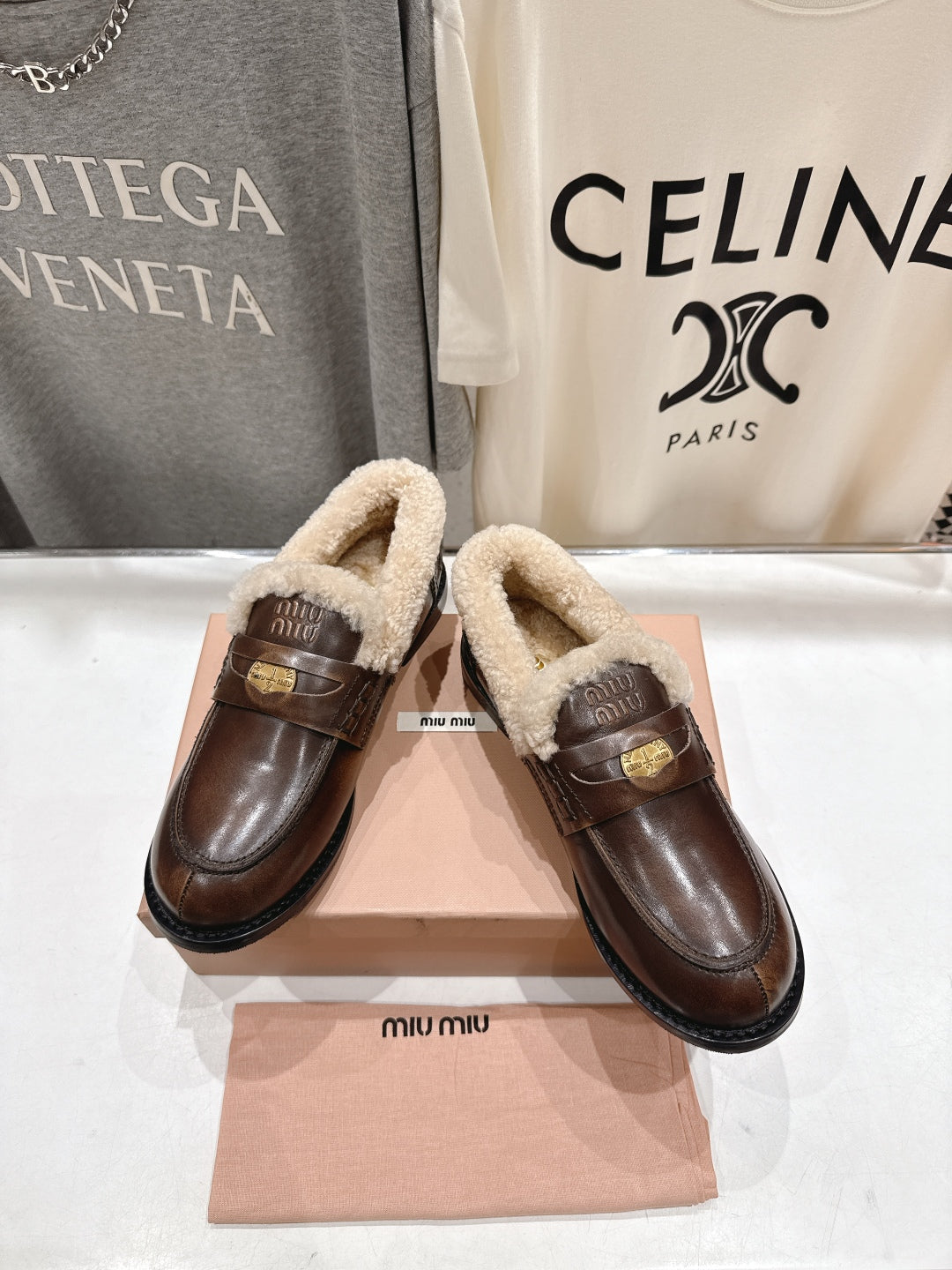 MiuMiu 25 Fur Loafer Brown mix Beige Cowhide 535595