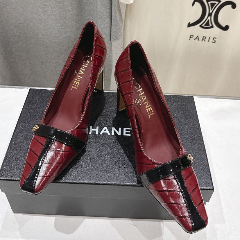 Chanel 2026 Embossed Patent Calfskin 85mm Pumps 896450