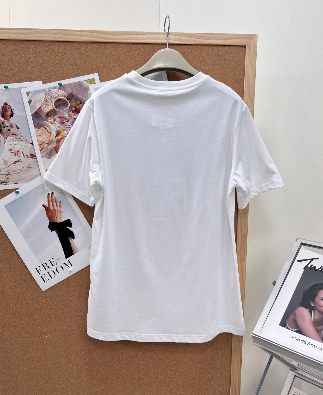 Dior 2026 Blue and White Porcelain Bow Print Short-Sleeve T-Shirt 458635