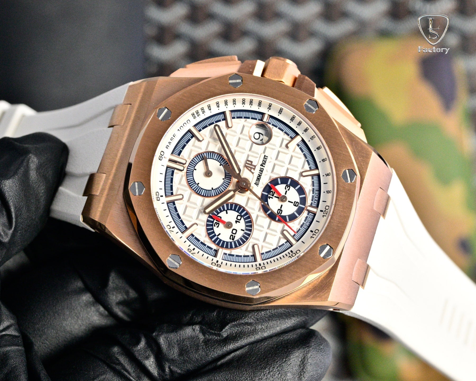 Audemars Piguet Royal Oak Chronograph 41mm Rose Gold Case Cream Dial