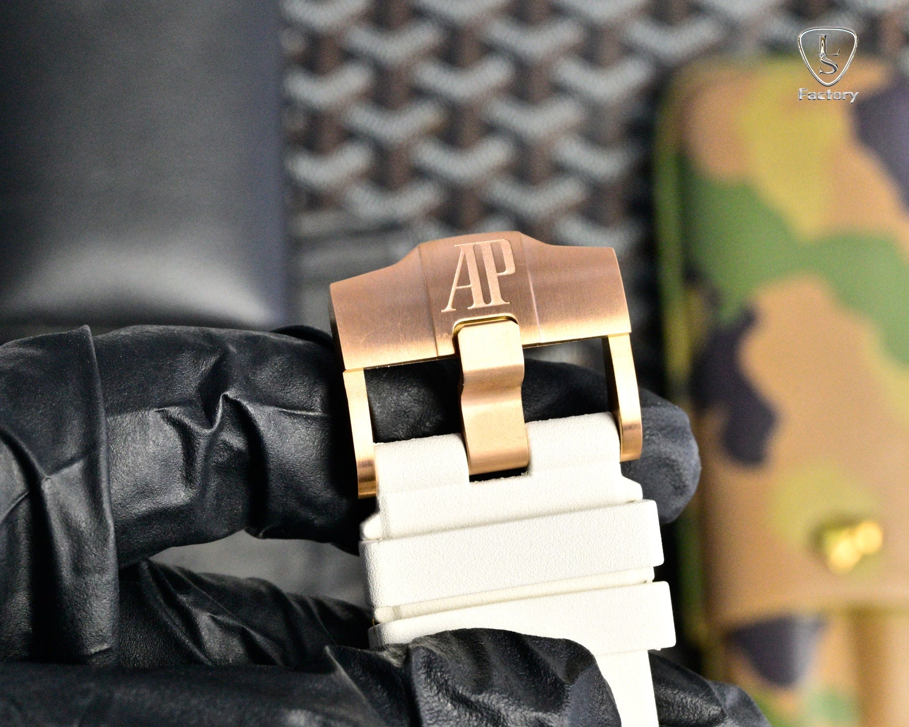 Audemars Piguet Royal Oak Chronograph 41mm Rose Gold Case Cream Dial