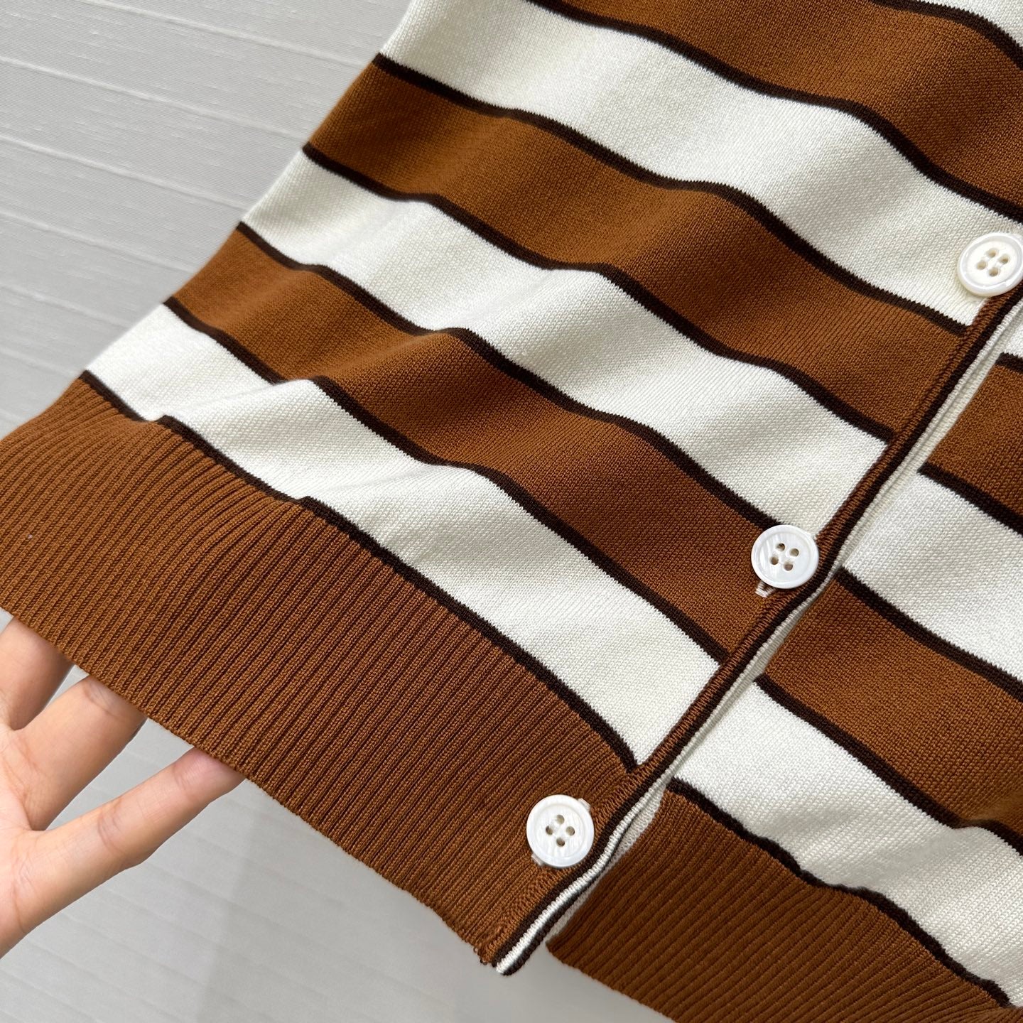 Prada 25 Striped Short-sleeved Knitted Cardigan Brown white Cotton