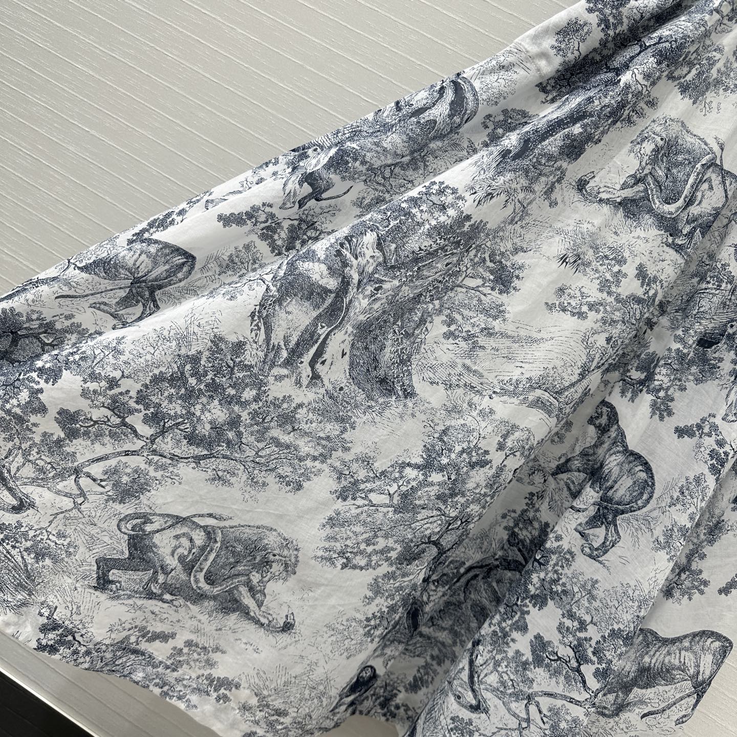 CD 25 Boat Neck Long Skirt Blue White Cotton