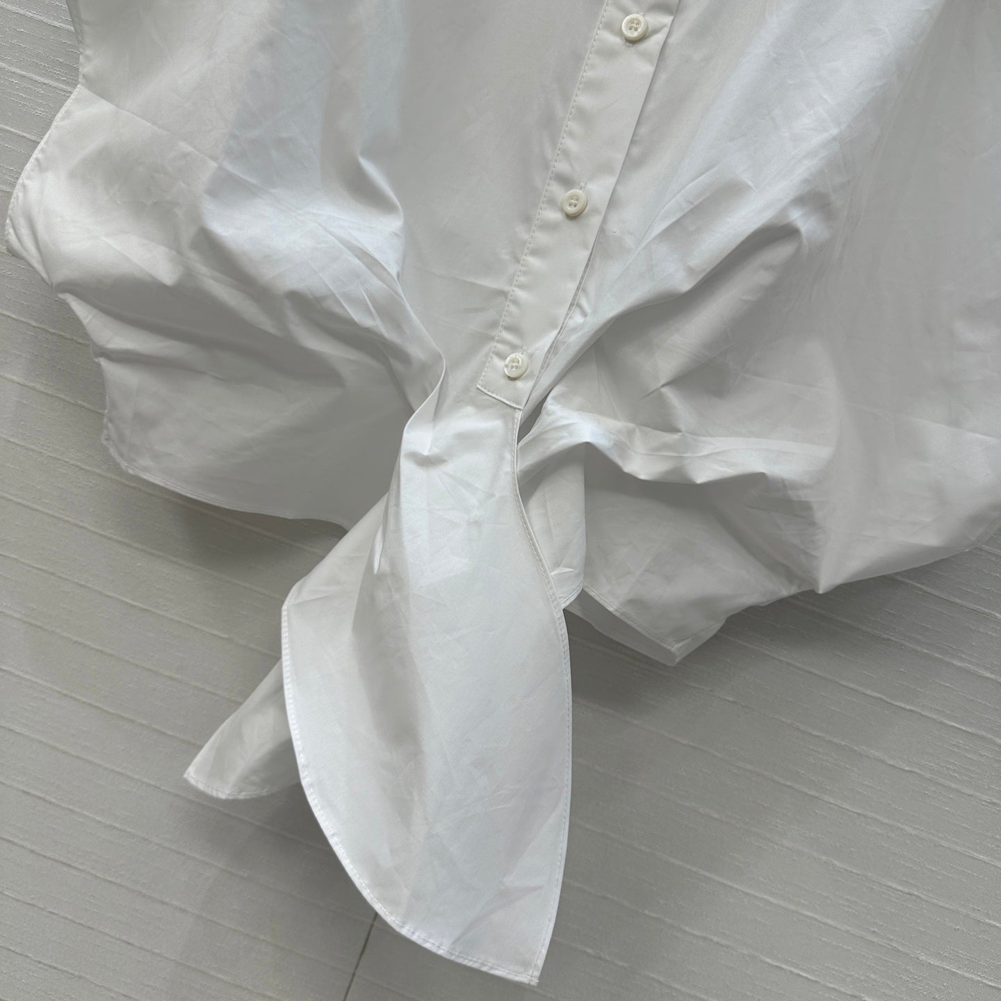 CD 25 Flying Sleeve Short Shirt White Cotton