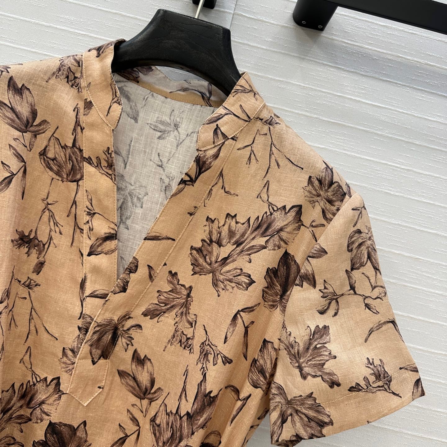 CD 25 Floral Print V-neck Long Skirt Beige mix Dark Brown Linen