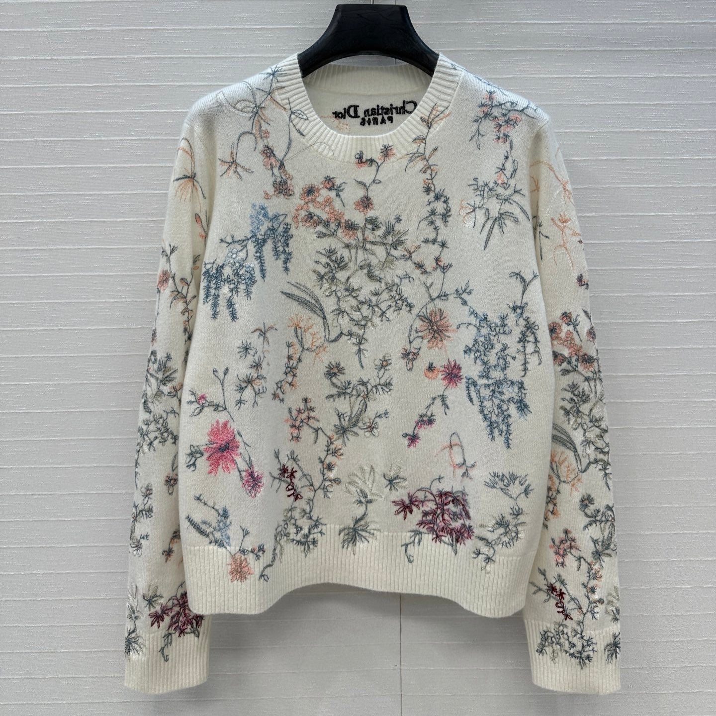 CD 25 Floral Embroidered Sweater White Cashmere